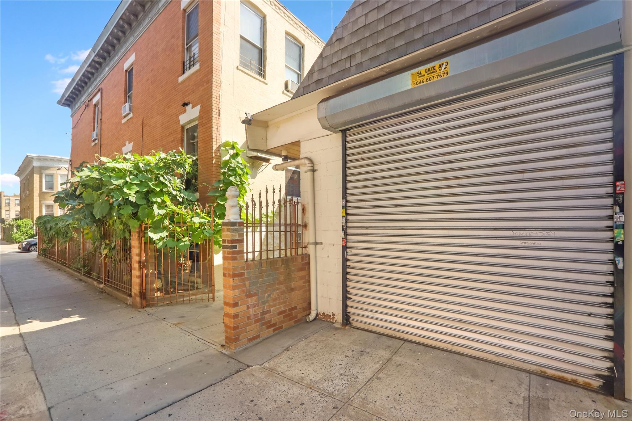 Single Family Kiely Place Brooklyn, NY 11208, MLS-1042536-12