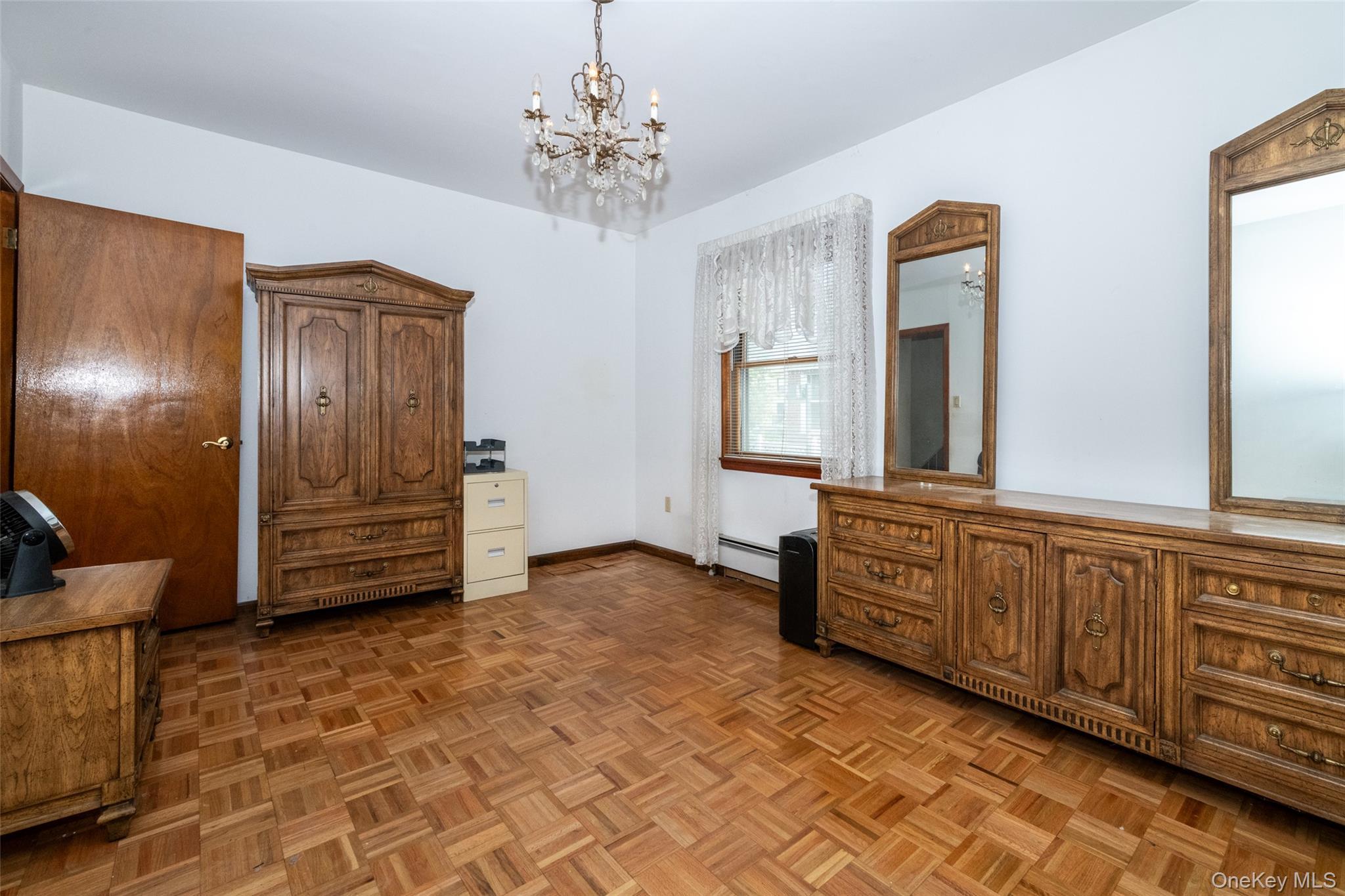 Single Family Hollywood Avenue Bronx, NY 10461, MLS-1042543-12