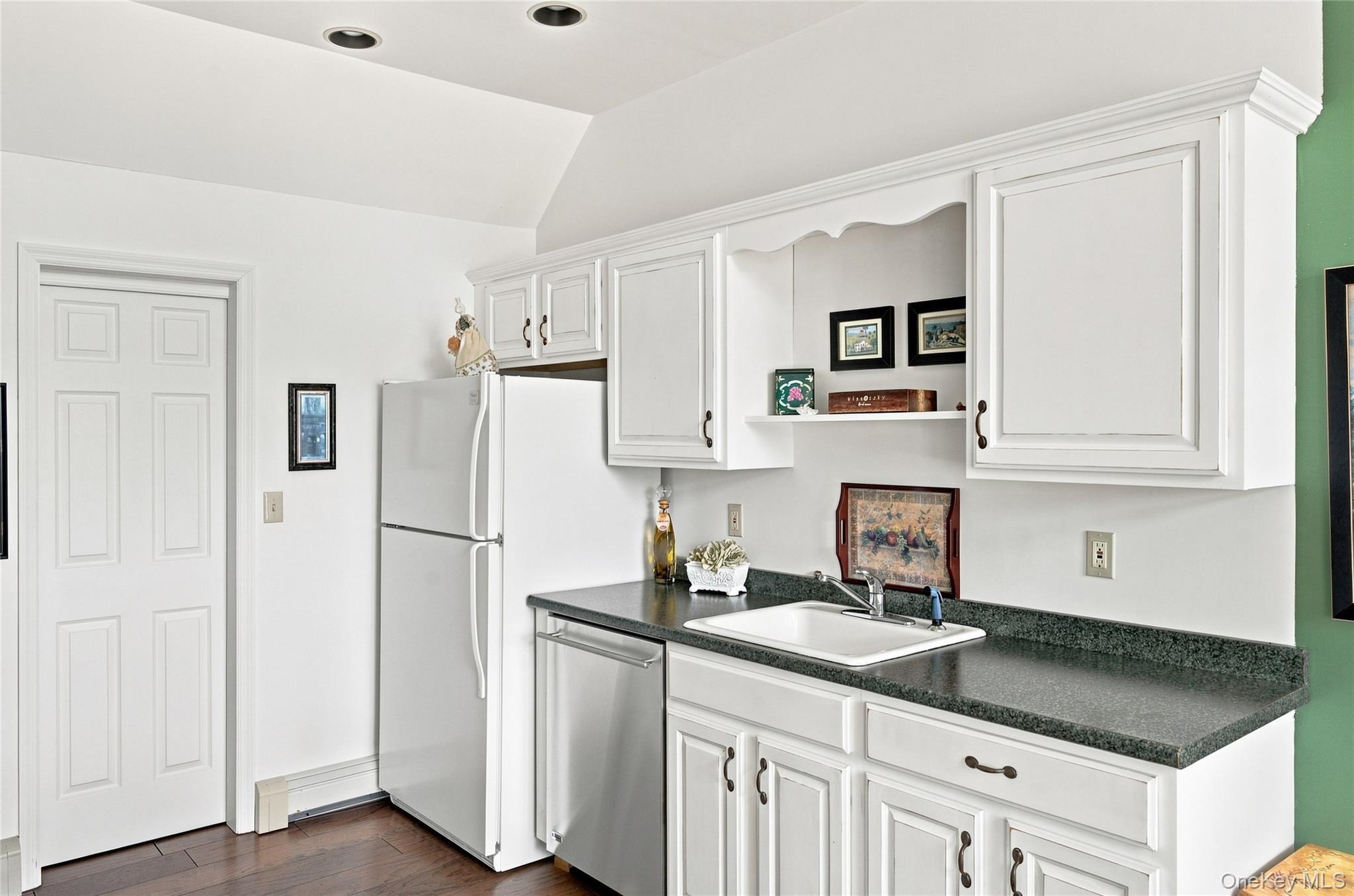 Single Family Rt-28a  Ulster County, NY 12491, MLS-1042545-38