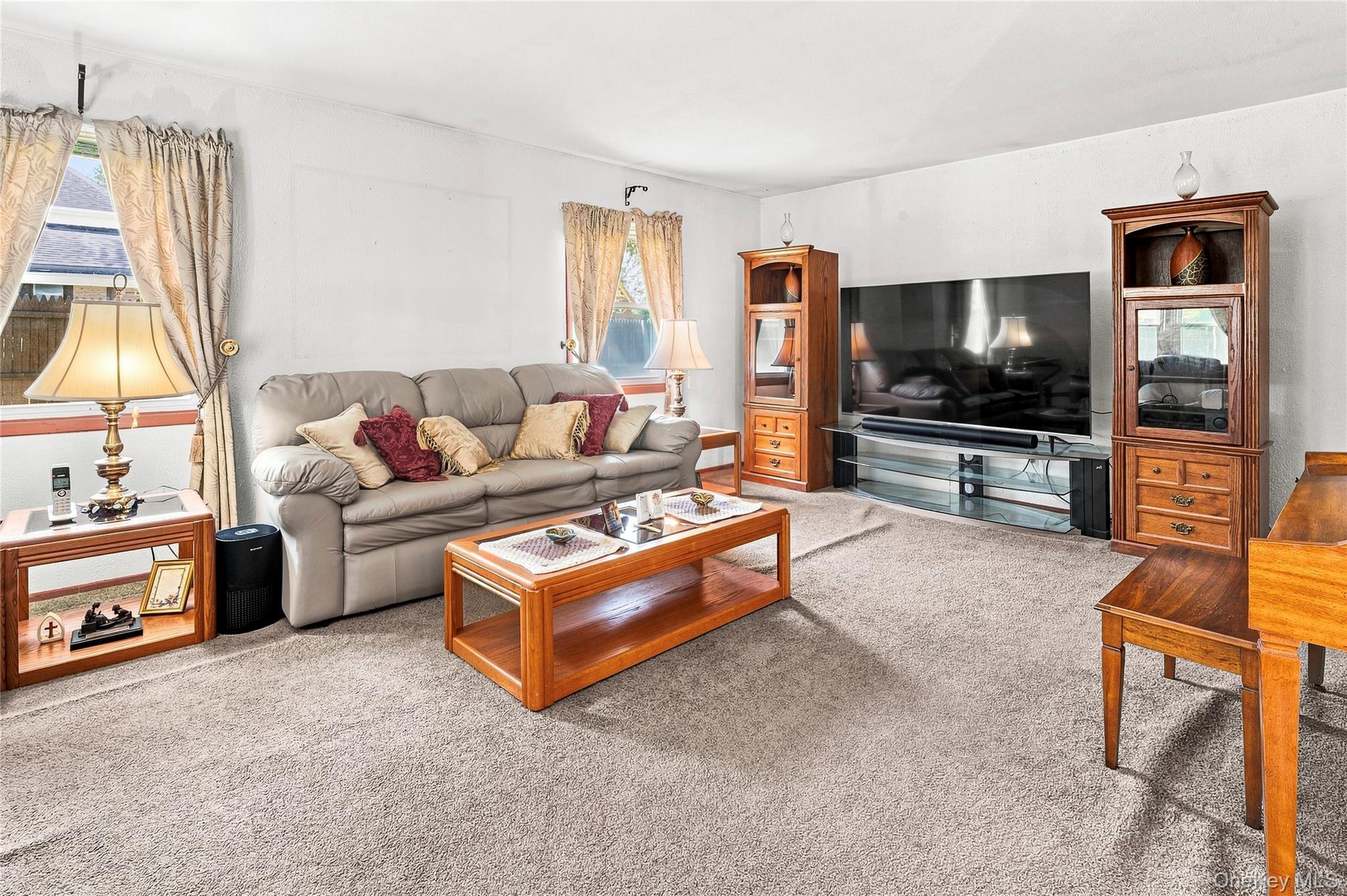 Single Family Wilmont Turn Suffolk County, NY 11727, MLS-1042553-14
