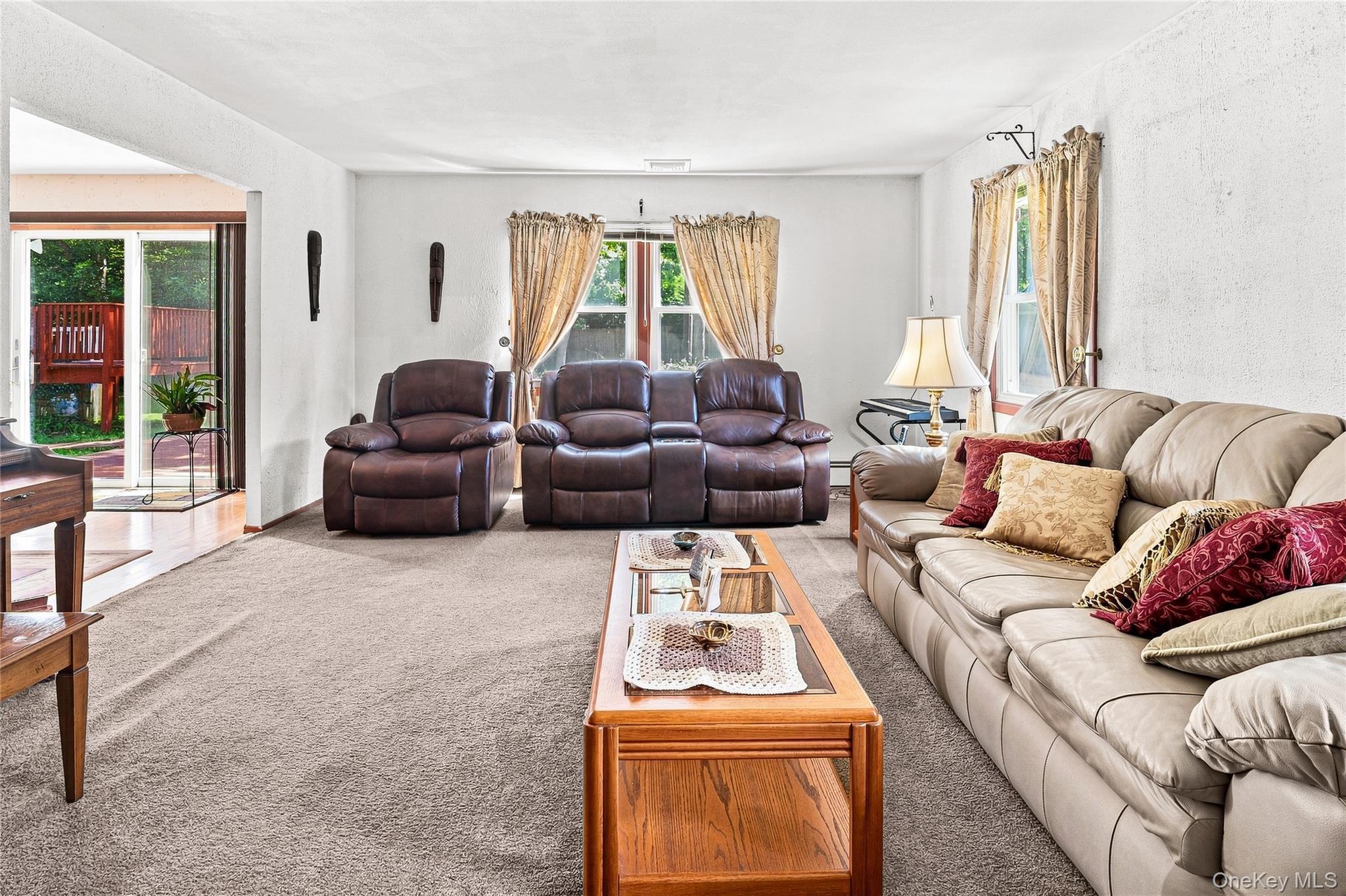 Single Family Wilmont Turn Suffolk County, NY 11727, MLS-1042553-16
