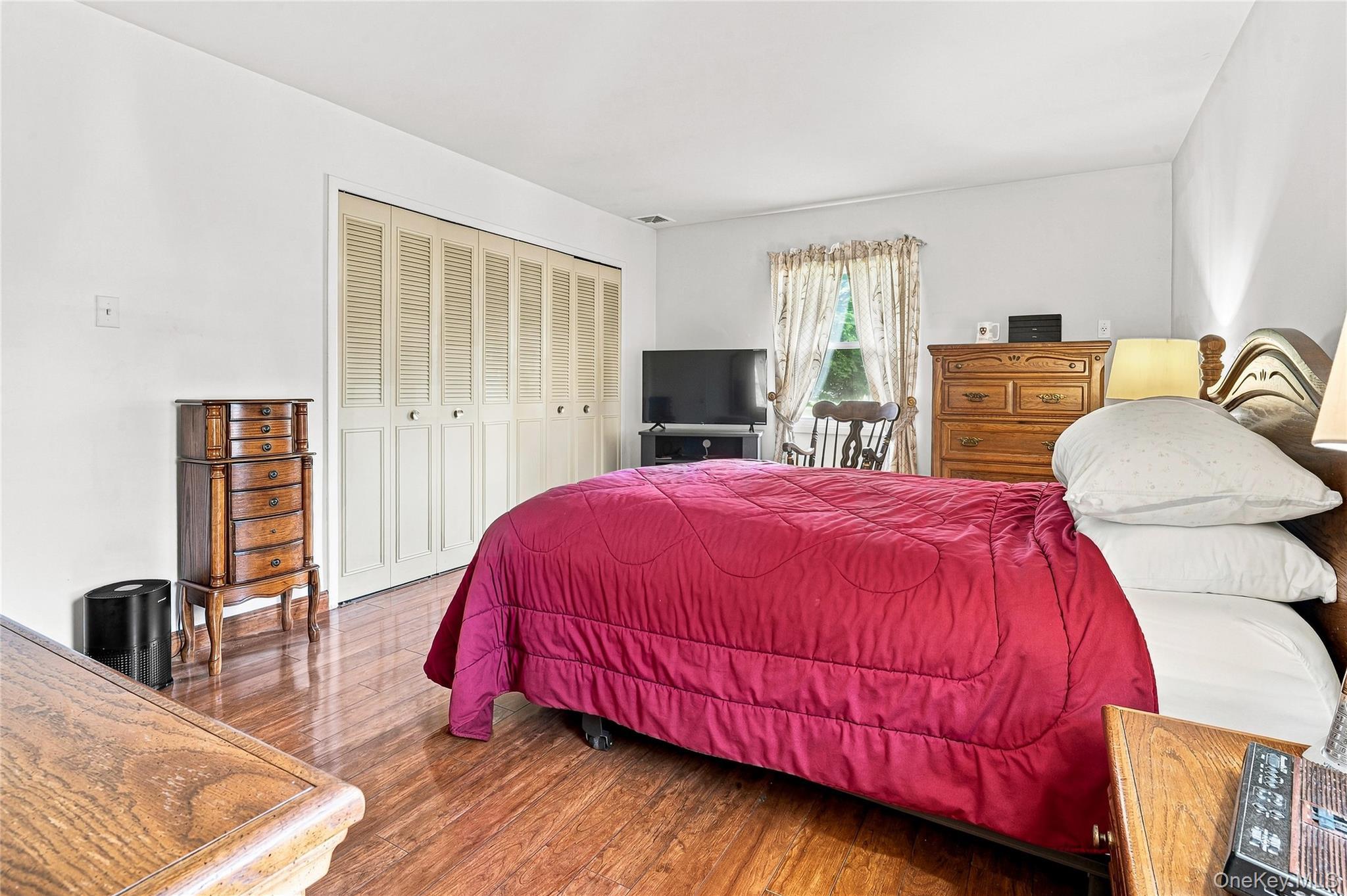 Single Family Wilmont Turn Suffolk County, NY 11727, MLS-1042553-25