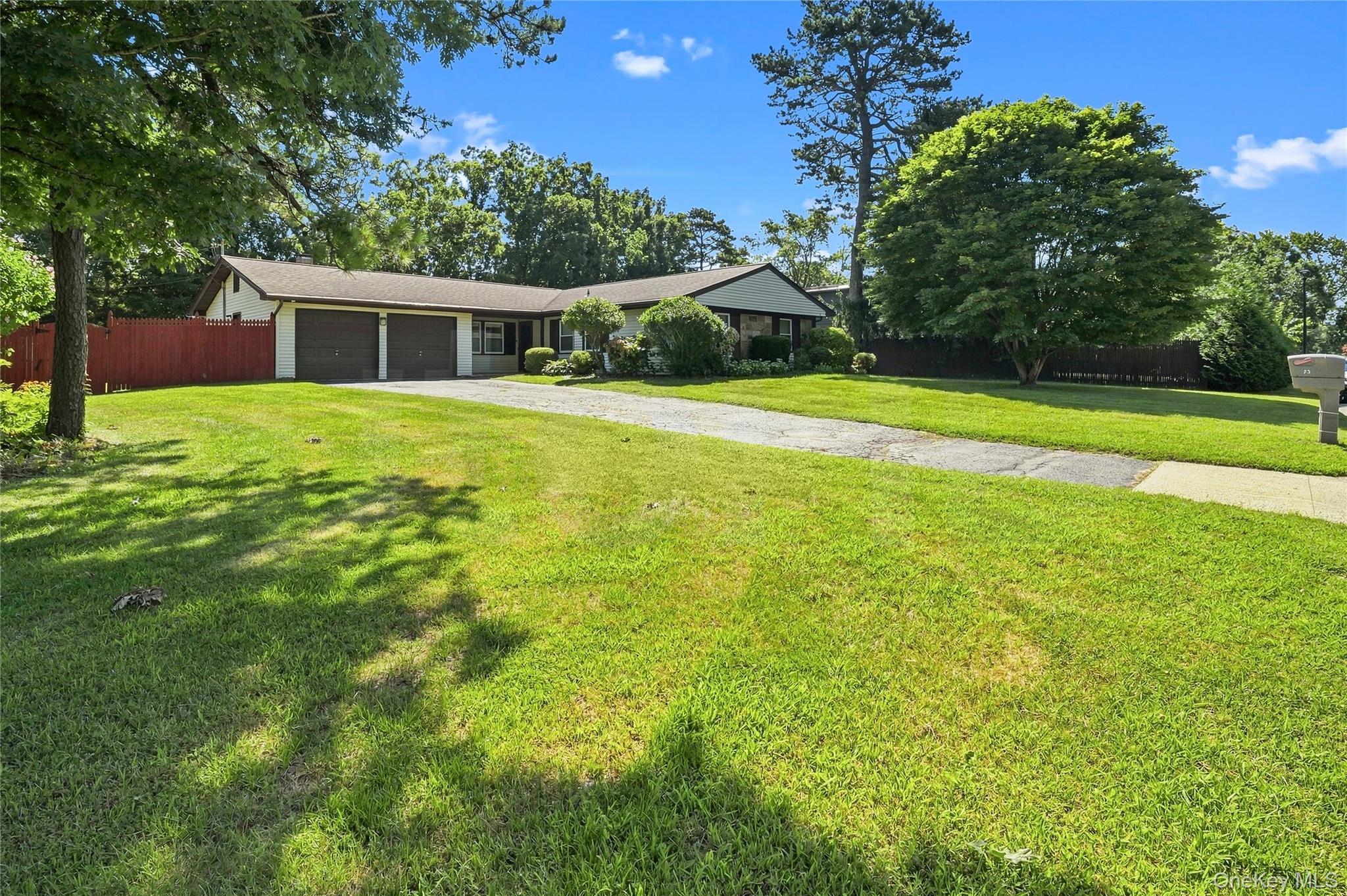 Single Family Wilmont Turn Suffolk County, NY 11727, MLS-1042553-3