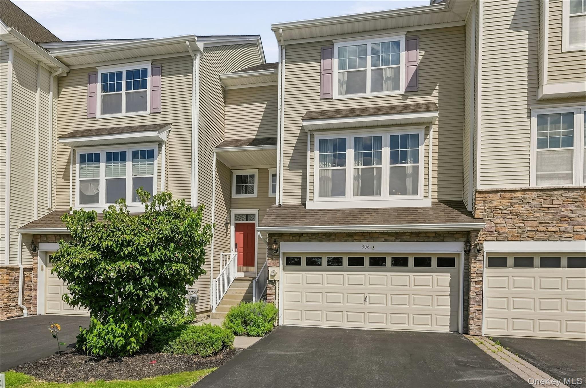 Single Family Hawthorn Way  Orange County, NY 12553, MLS-1042554-2