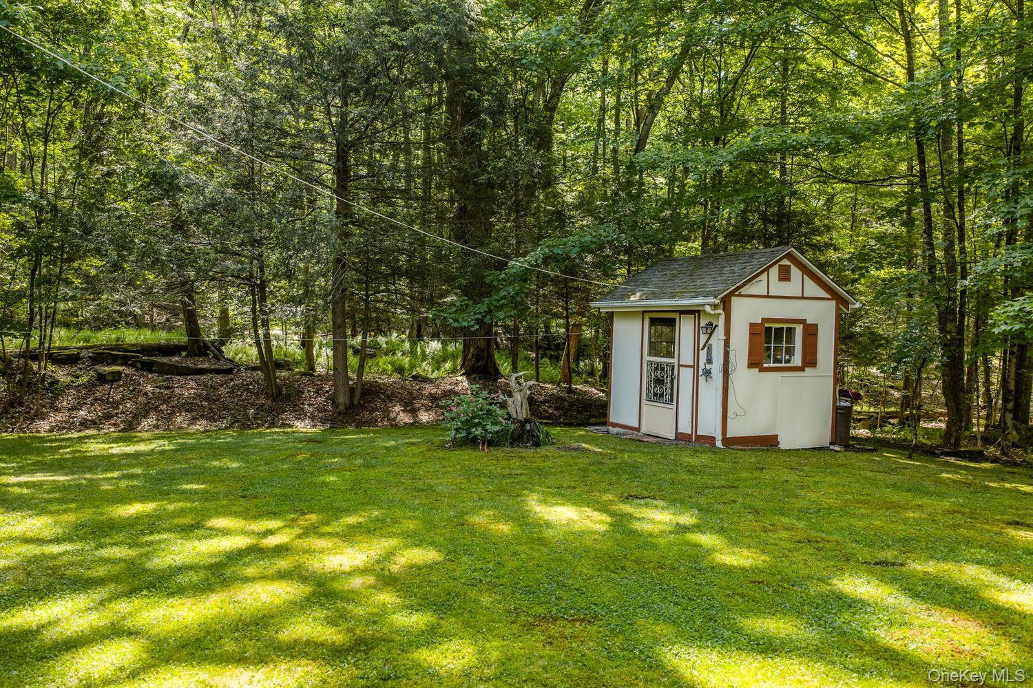 Single Family Starlight Road  Sullivan County, NY 12701, MLS-1042561-40