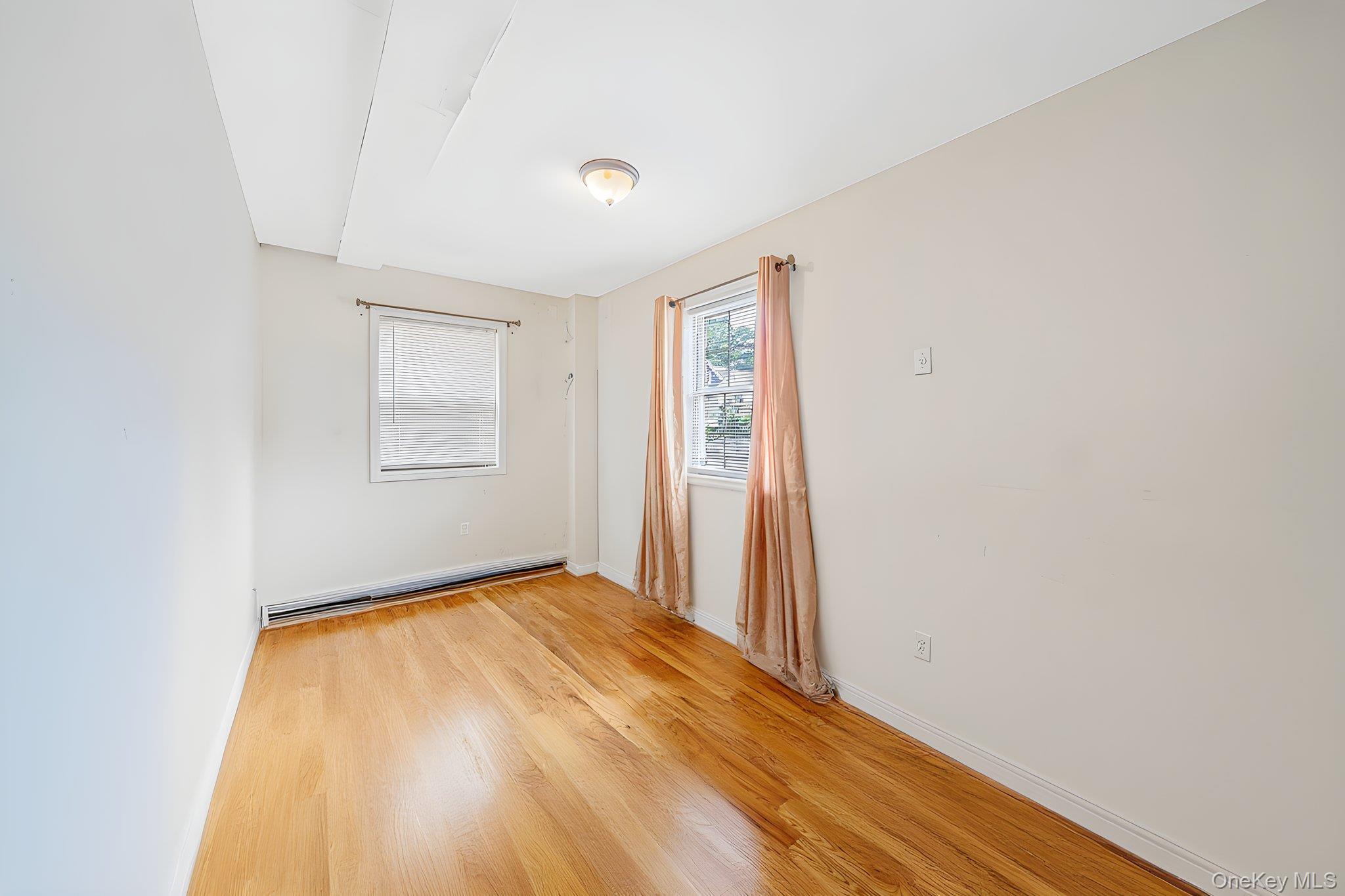 Single Family Anderson Road Queens, NY 11434, MLS-1042578-10