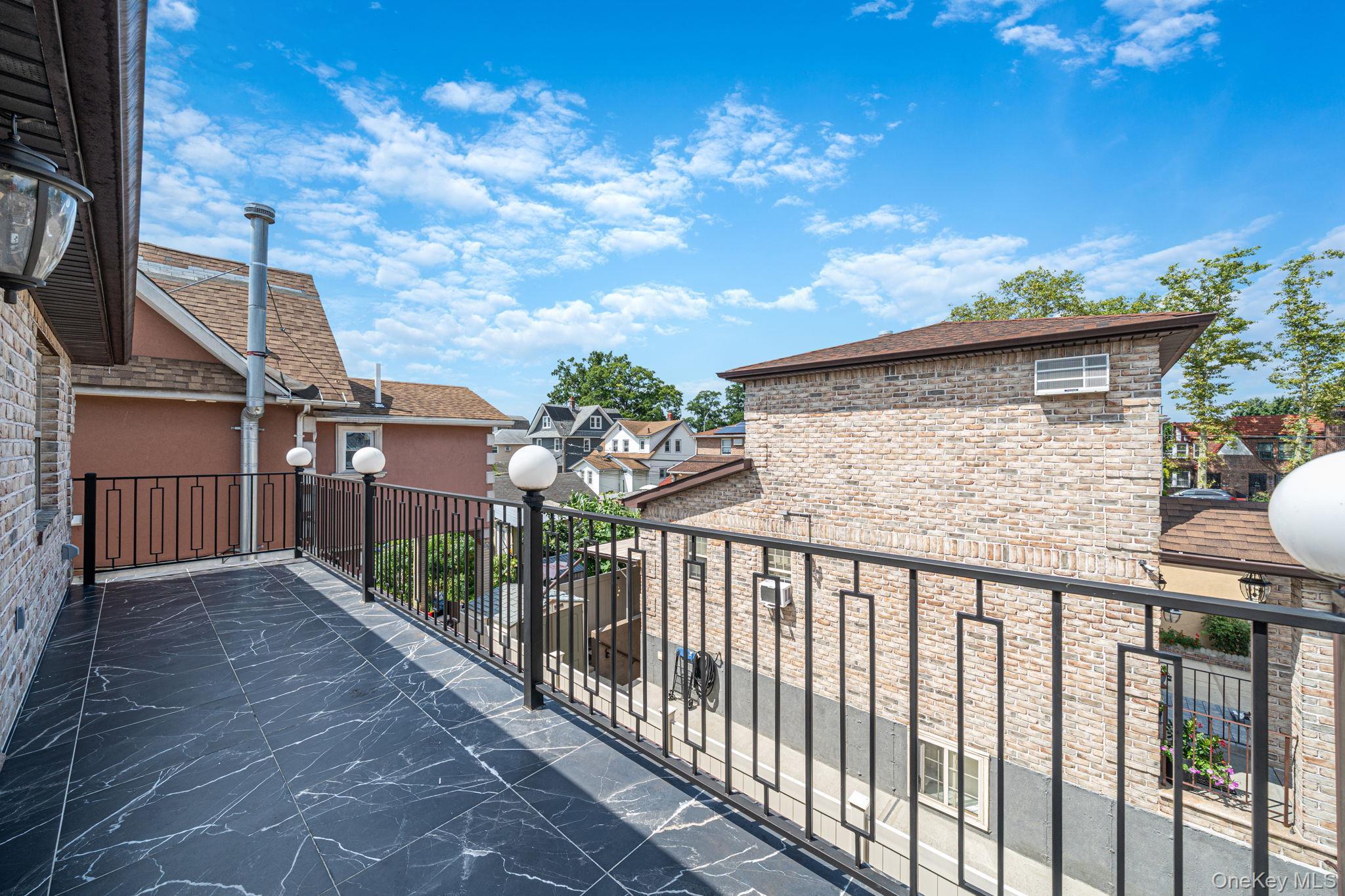 Single Family Anderson Road Queens, NY 11434, MLS-1042578-7