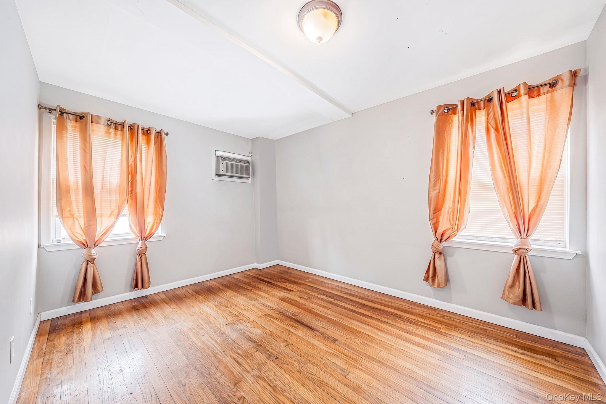 Single Family Anderson Road Queens, NY 11434, MLS-1042578-9