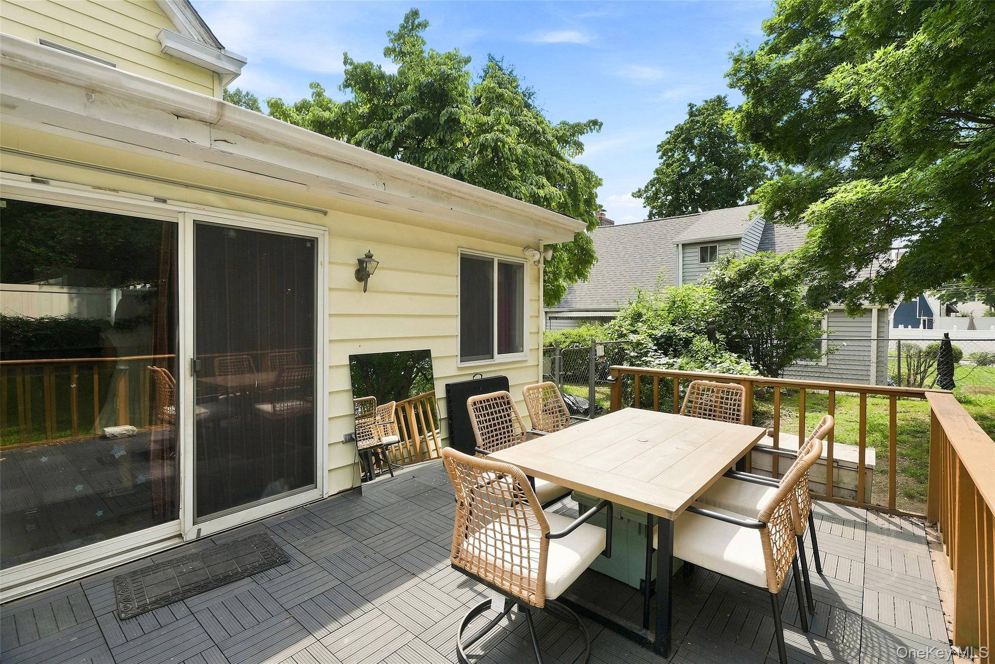 Single Family Northfield Avenue  Westchester County, NY 10522, MLS-1042585-17