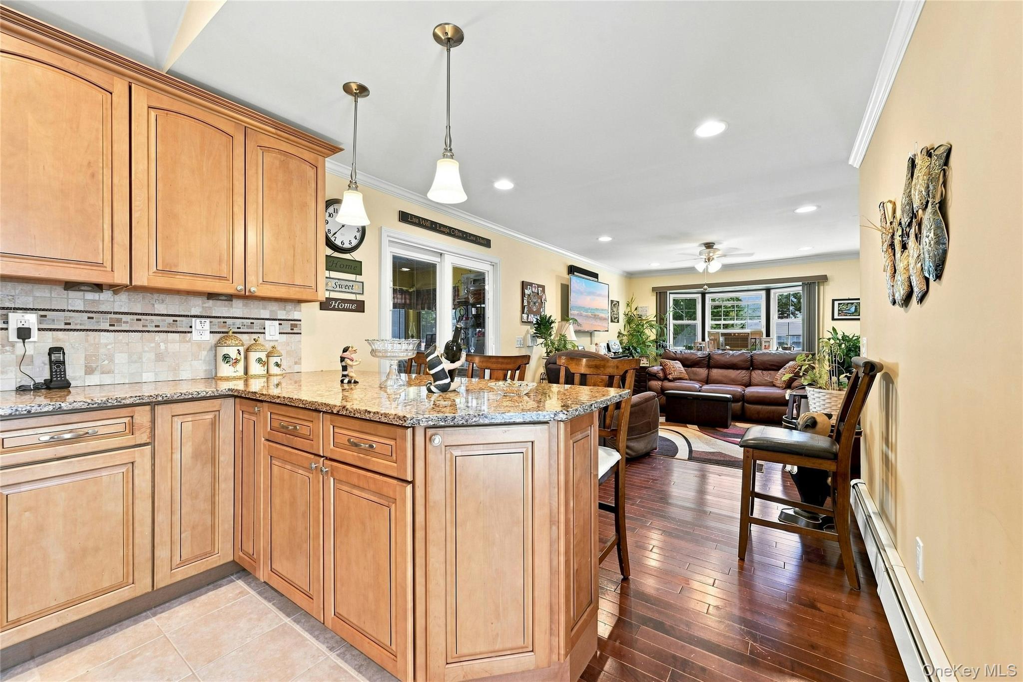 Single Family Sherwood Drive Suffolk County, NY 11951, MLS-1042588-13
