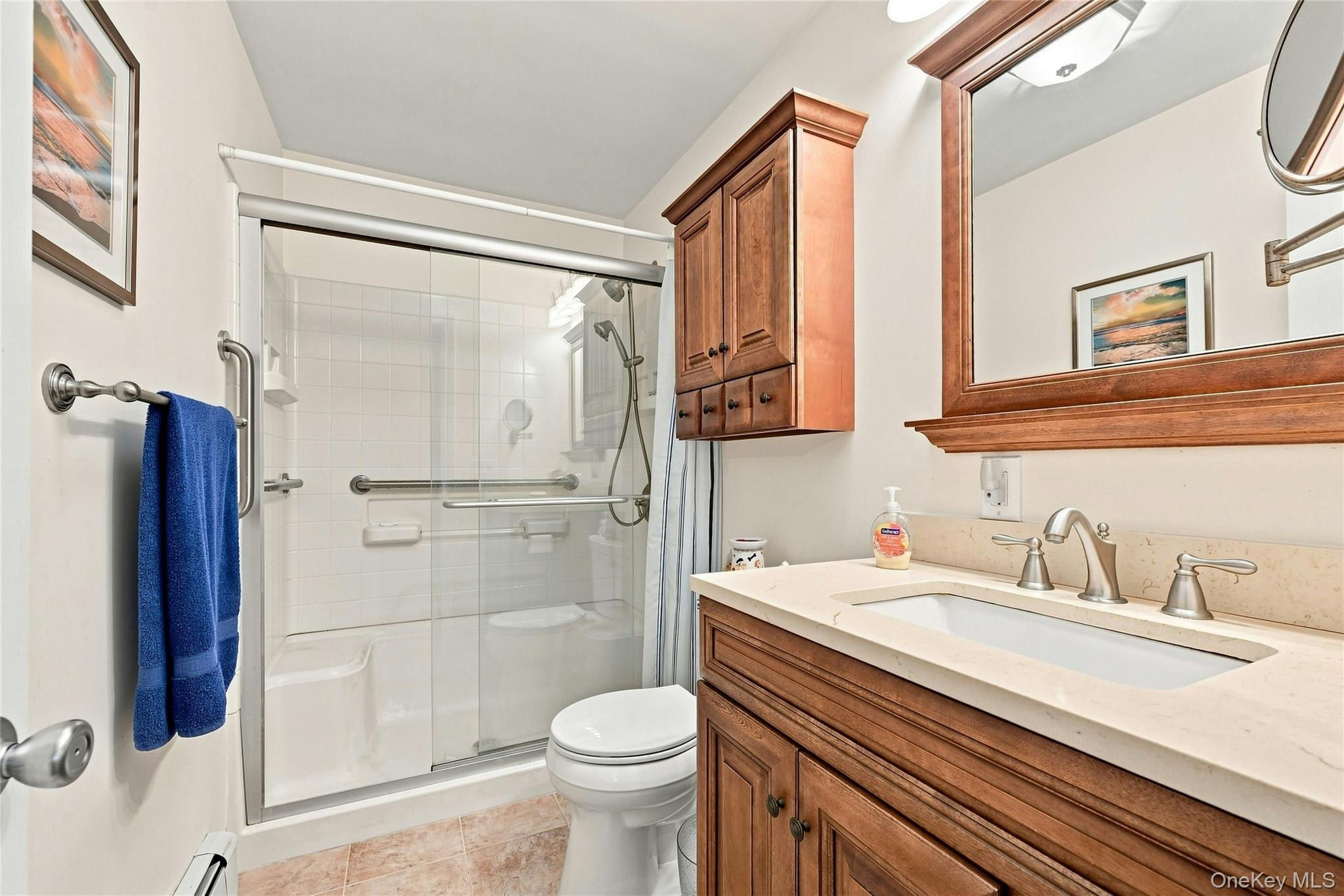 Single Family Sherwood Drive Suffolk County, NY 11951, MLS-1042588-22