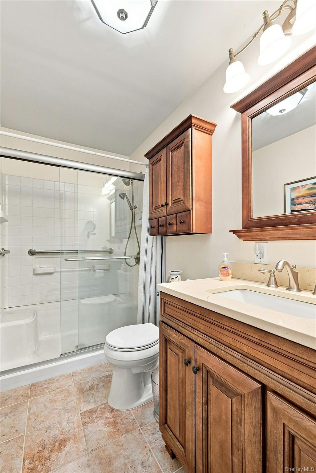 Single Family Sherwood Drive Suffolk County, NY 11951, MLS-1042588-23