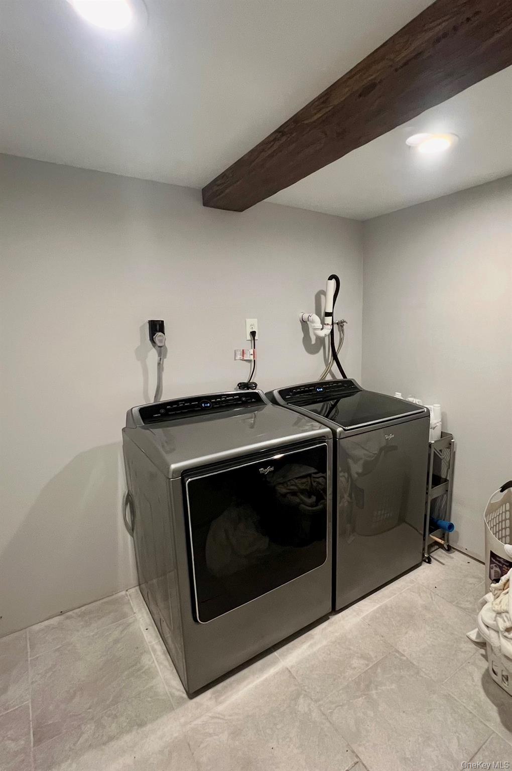 Single Family Marbeth Circle Suffolk County, NY 11764, MLS-1042603-20
