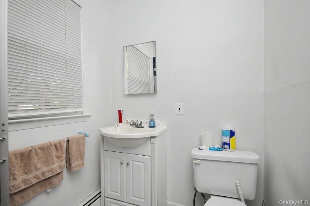 Single Family Kings Ferry Road  Westchester County, NY 10511, MLS-1042614-22