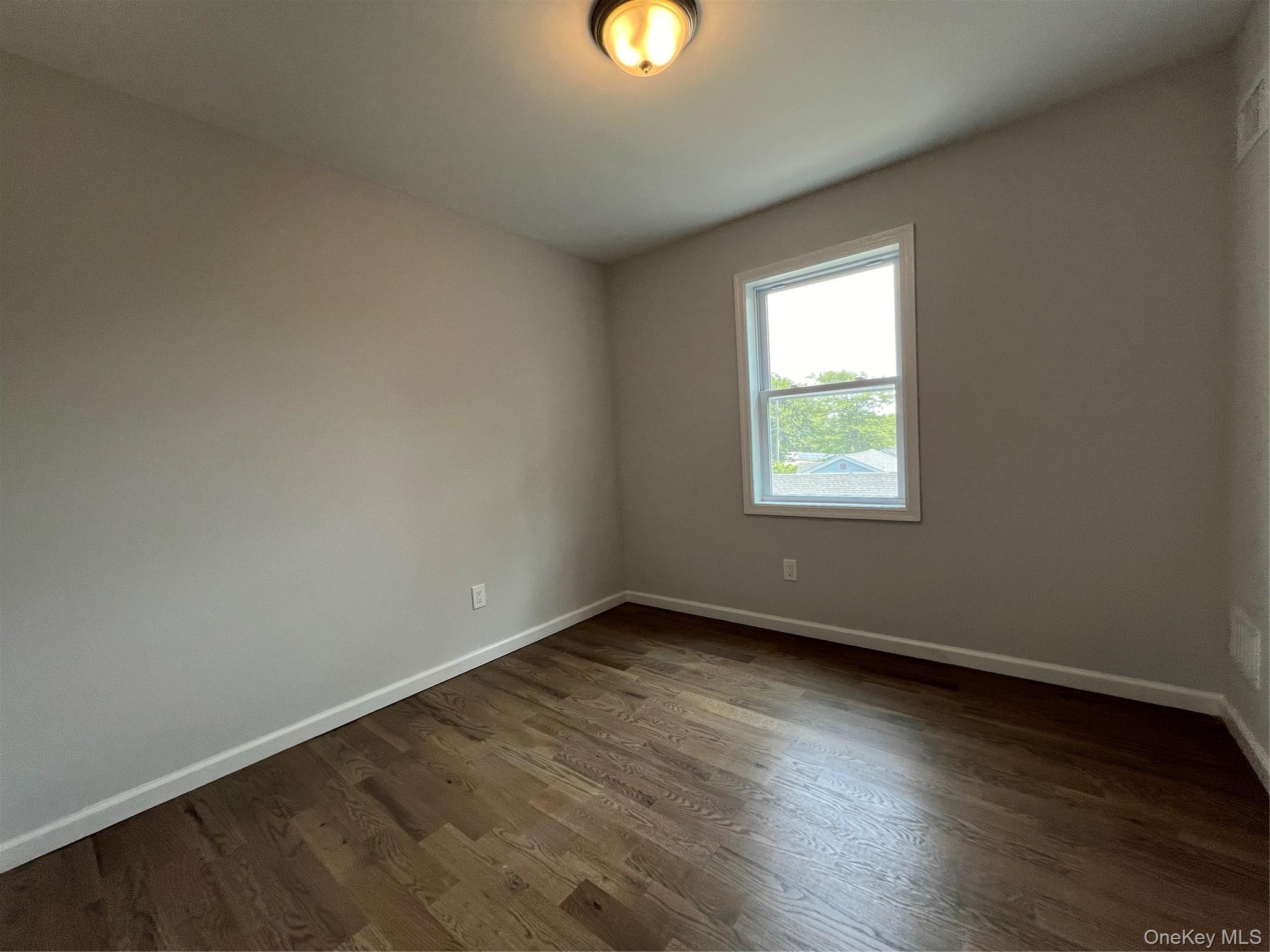 Single Family Babylon Drive Suffolk County, NY 11951, MLS-1042617-11