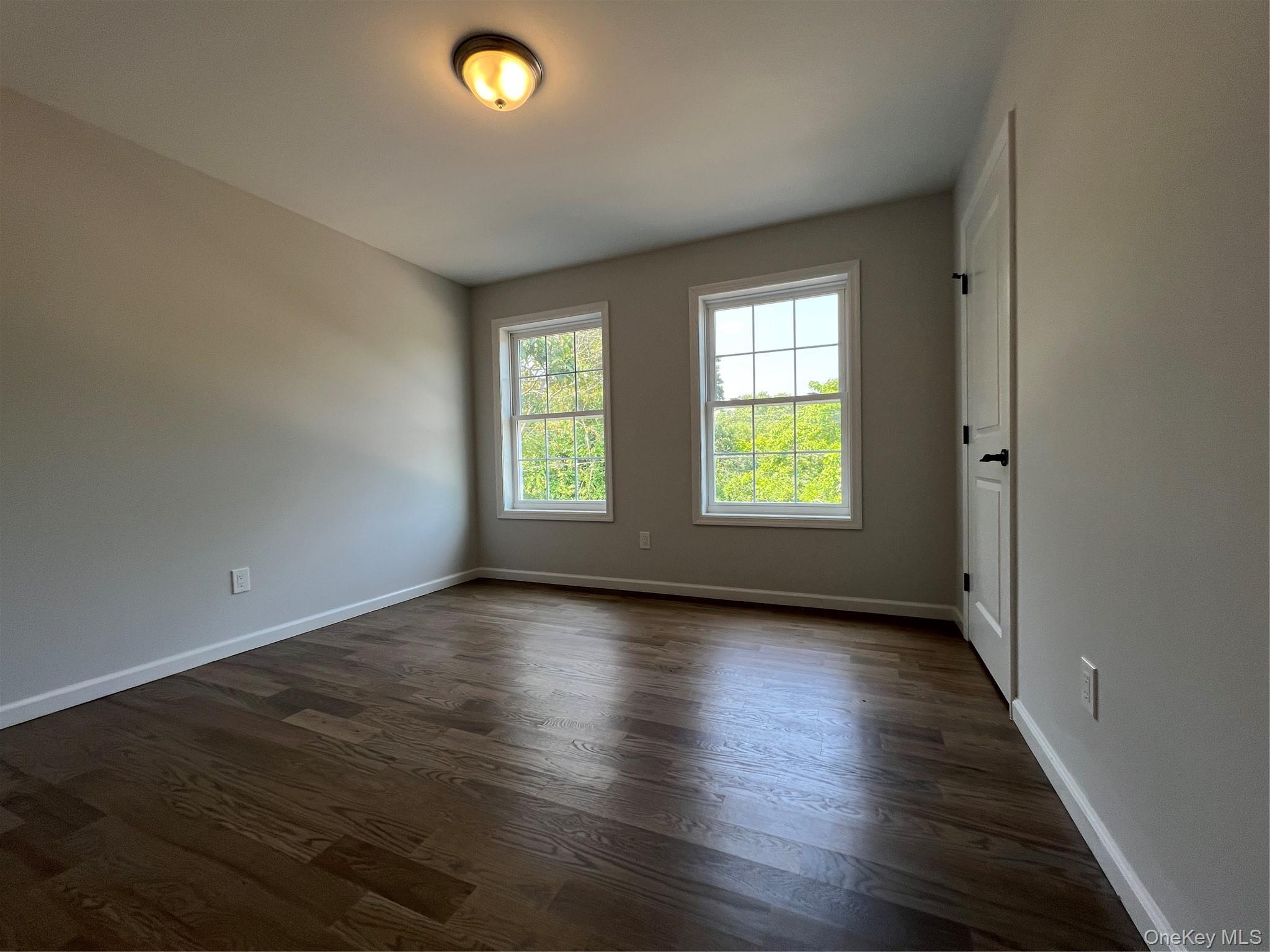 Single Family Babylon Drive Suffolk County, NY 11951, MLS-1042617-13
