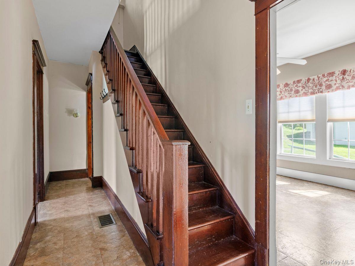 Single Family Jackman Street  Ulster County, NY 12528, MLS-1042618-10