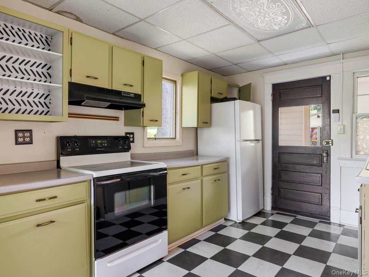Single Family Jackman Street  Ulster County, NY 12528, MLS-1042618-3