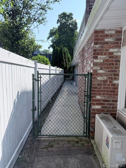 Single Family E Rockaway Road Nassau County, NY 11557, MLS-1042628-5