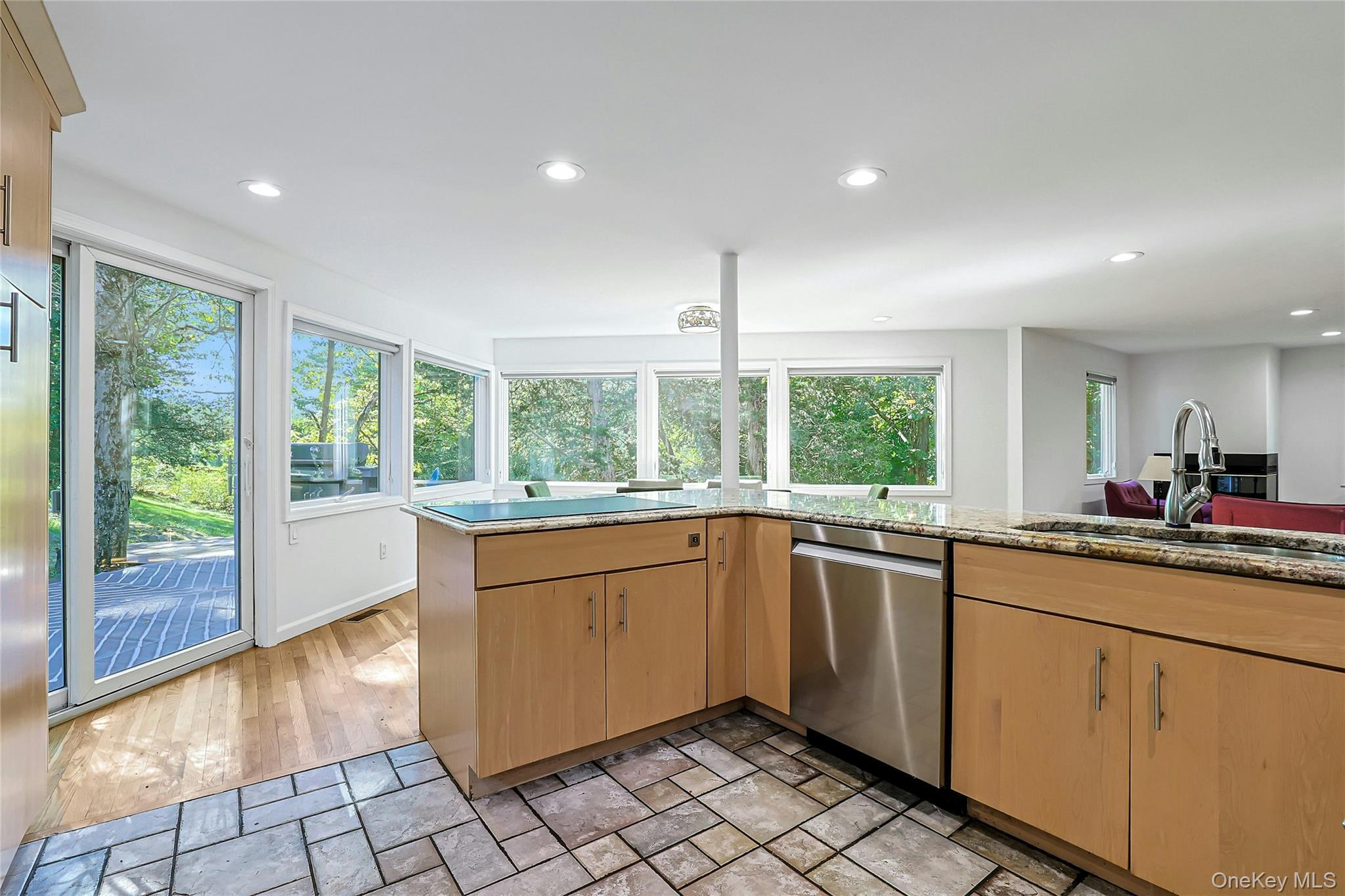 Single Family Watch Hill Road Westchester County, NY 10567, MLS-1042635-15