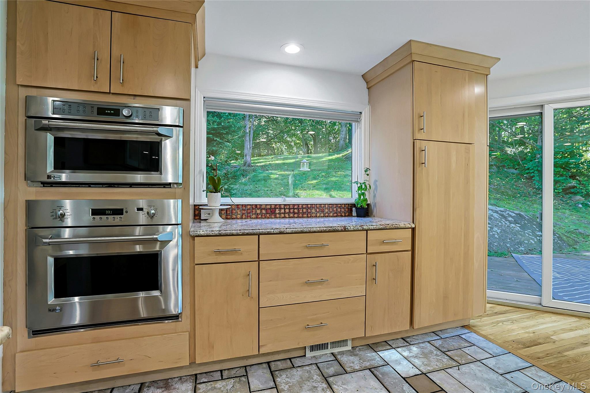 Single Family Watch Hill Road Westchester County, NY 10567, MLS-1042635-16