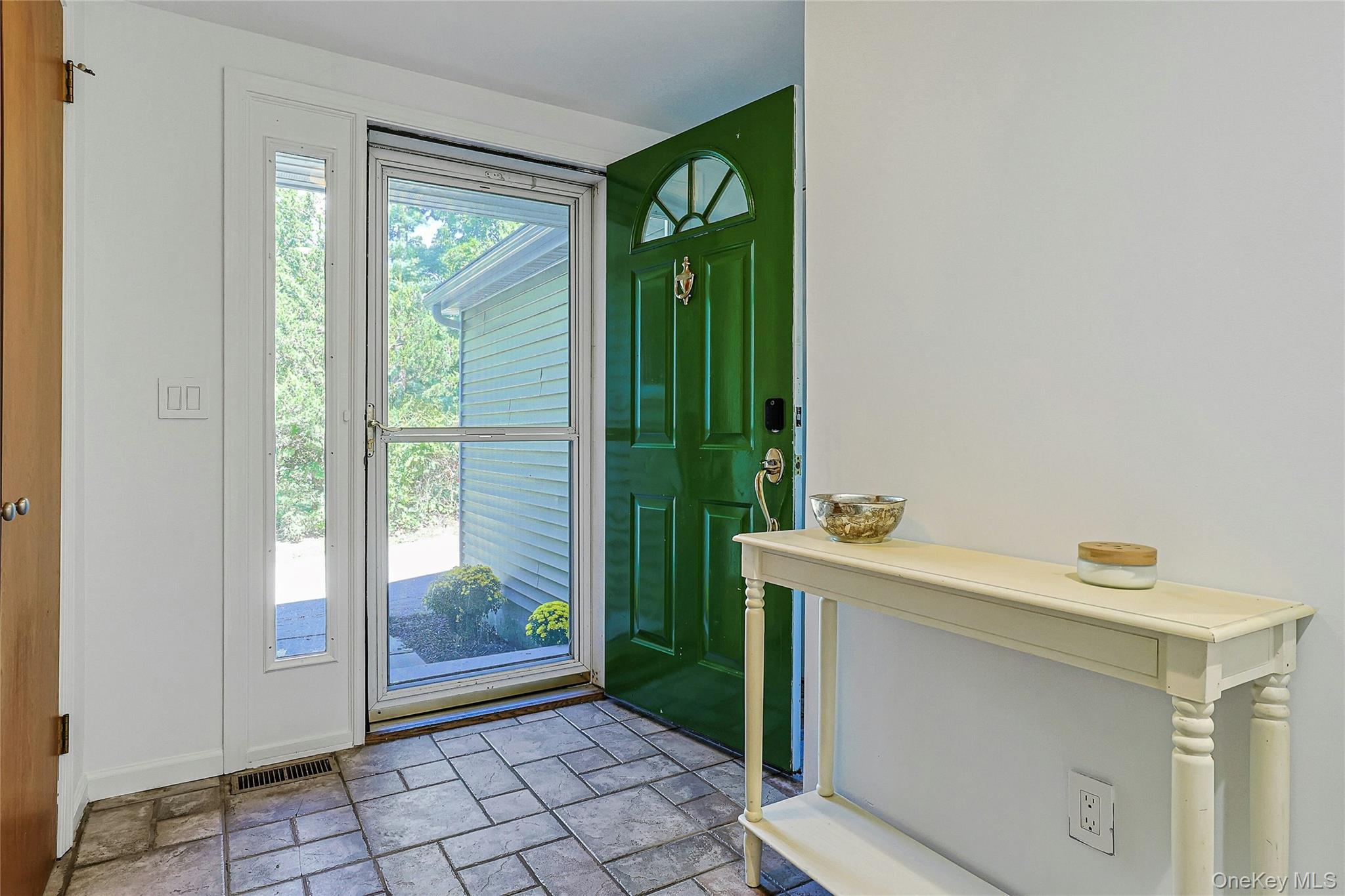 Single Family Watch Hill Road Westchester County, NY 10567, MLS-1042635-3