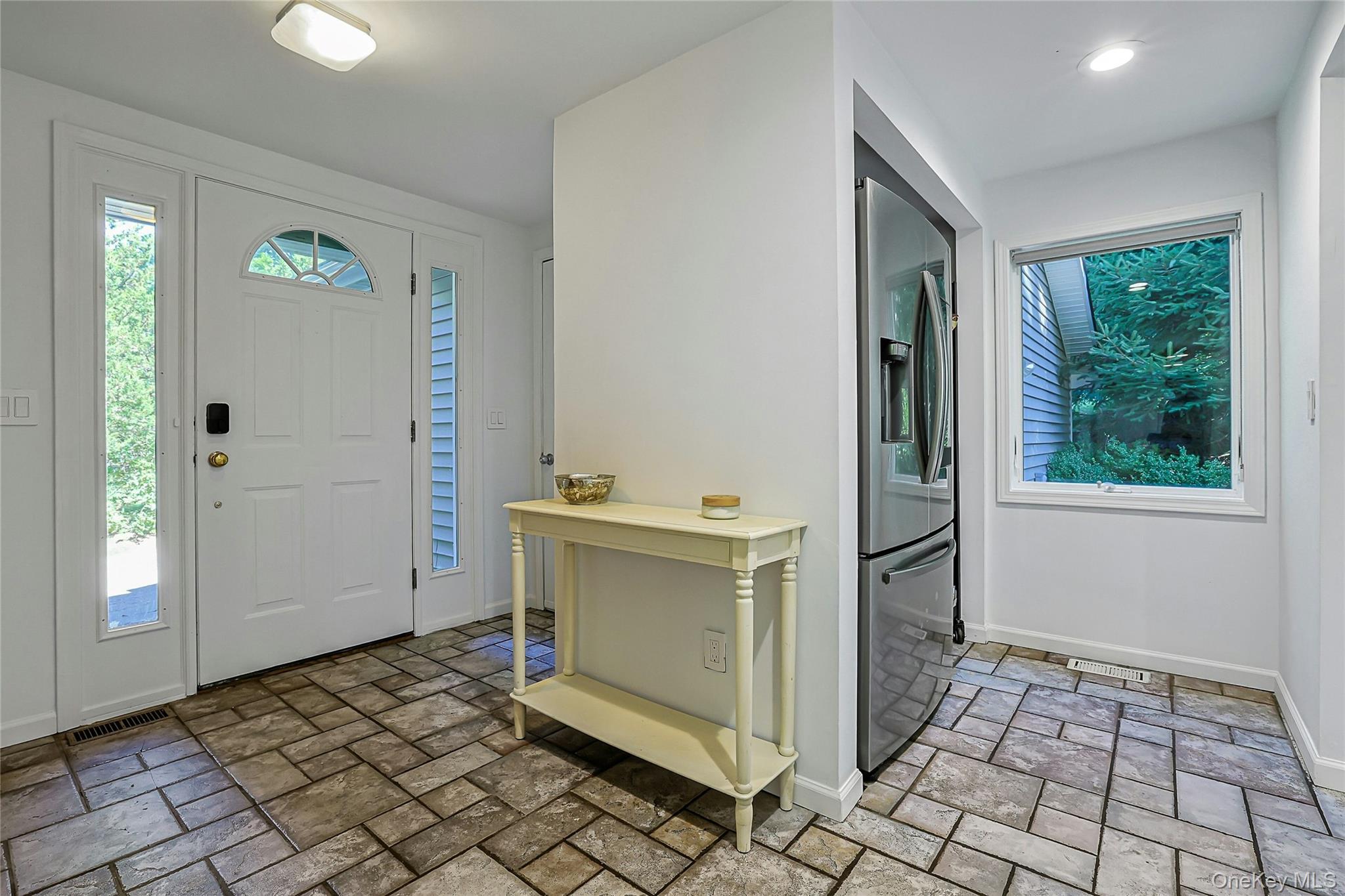 Single Family Watch Hill Road Westchester County, NY 10567, MLS-1042635-4