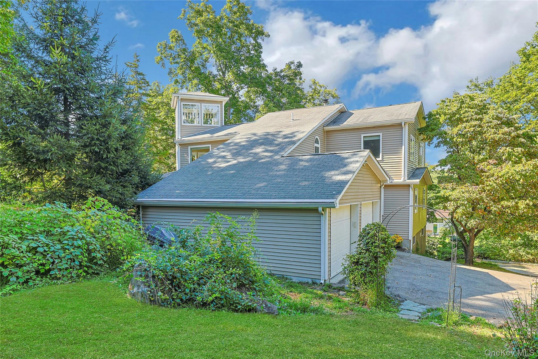 Single Family Watch Hill Road Westchester County, NY 10567, MLS-1042635-41
