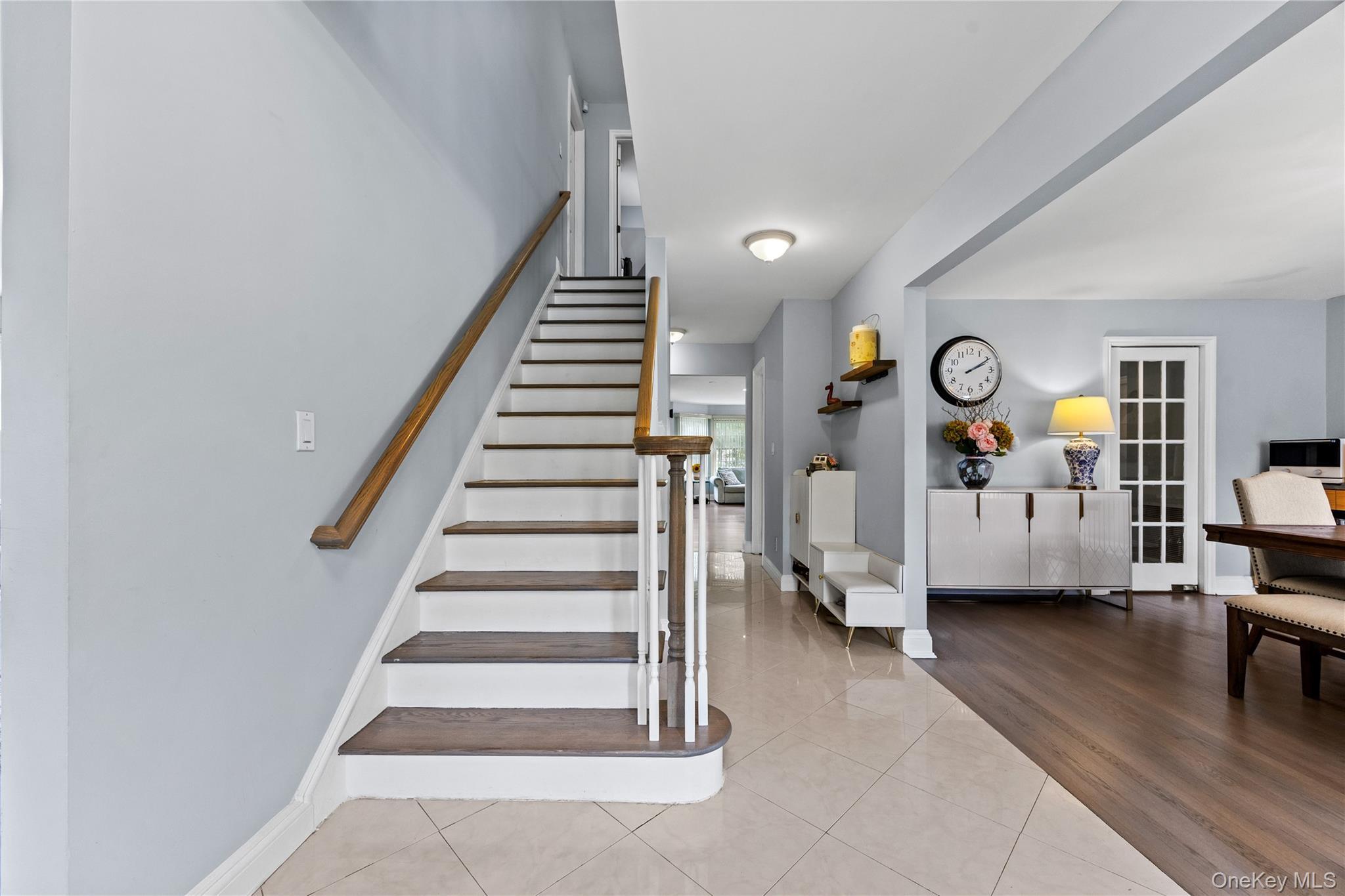 Single Family Mackay Way Nassau County, NY 11576, MLS-1042661-3