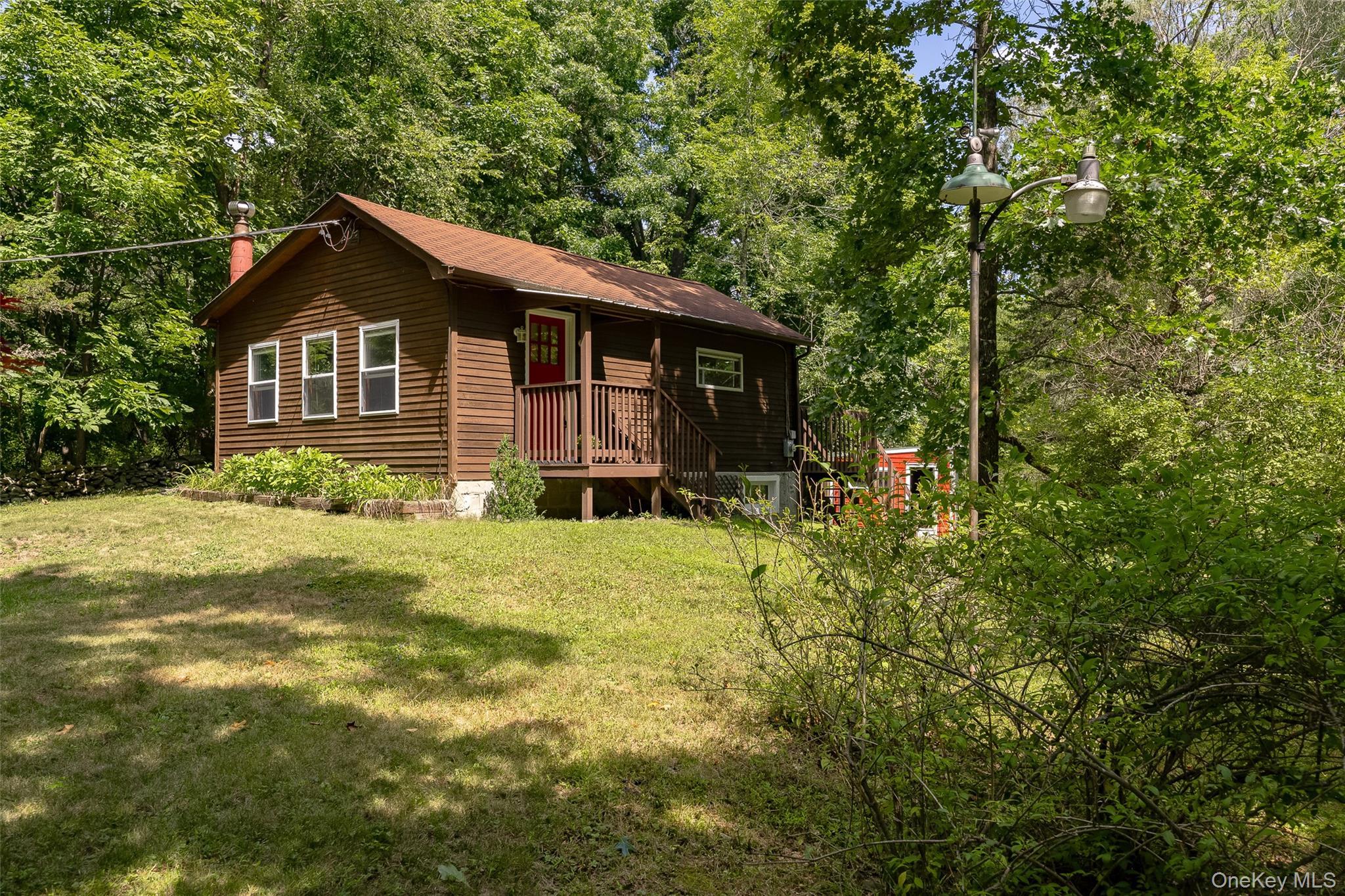 Single Family Pumpkin Lane Dutchess County, NY 12514, MLS-1042670-2