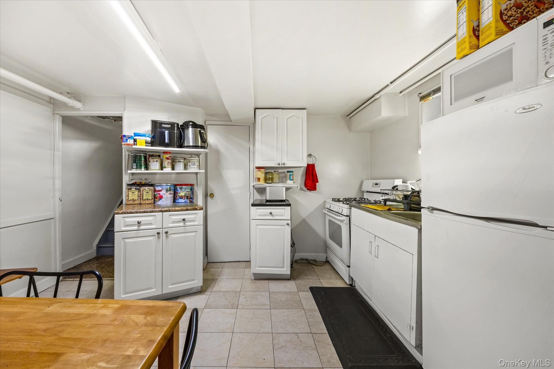 Single Family 86th Street  Queens, NY 11417, MLS-1042674-18
