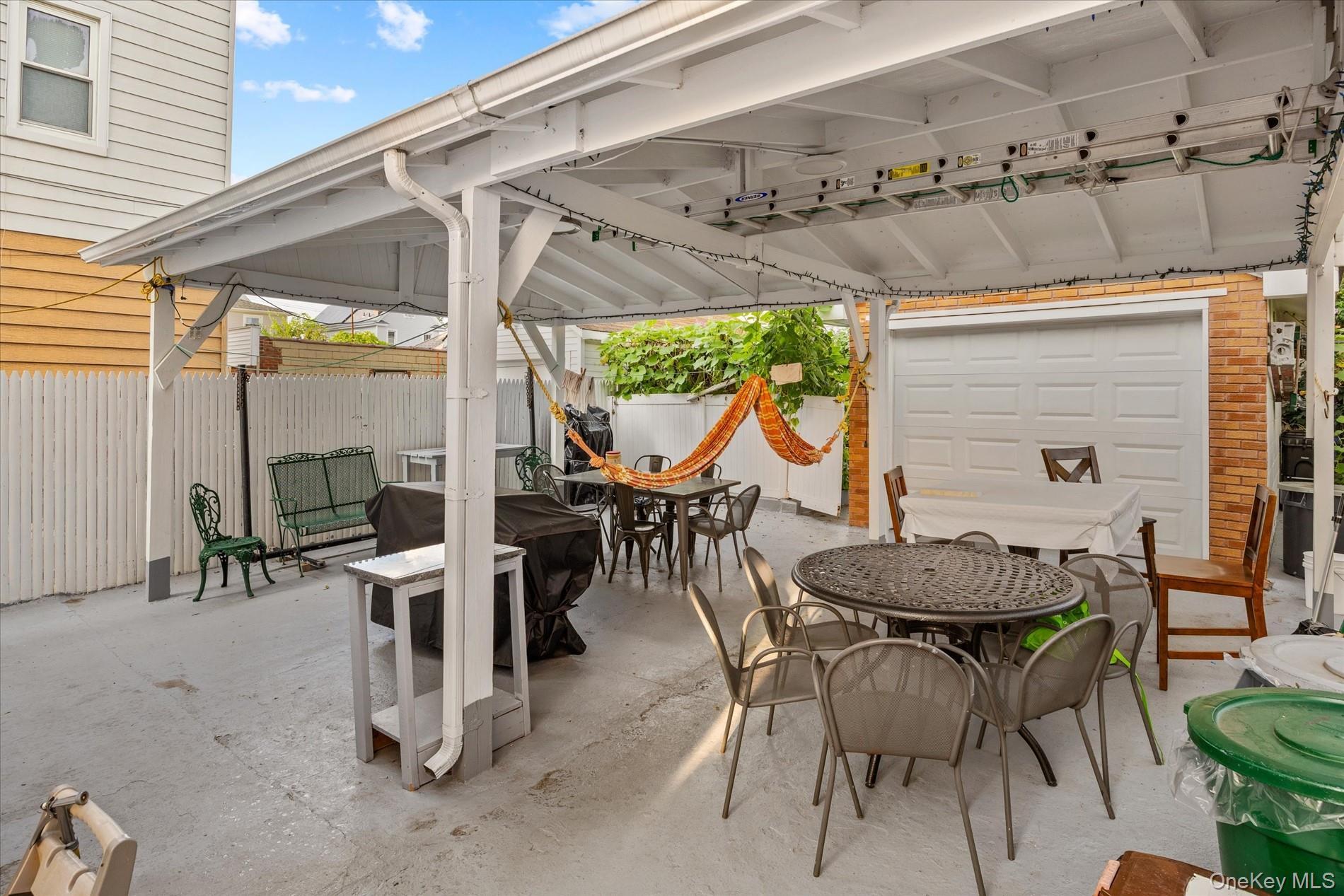 Single Family 86th Street  Queens, NY 11417, MLS-1042674-21
