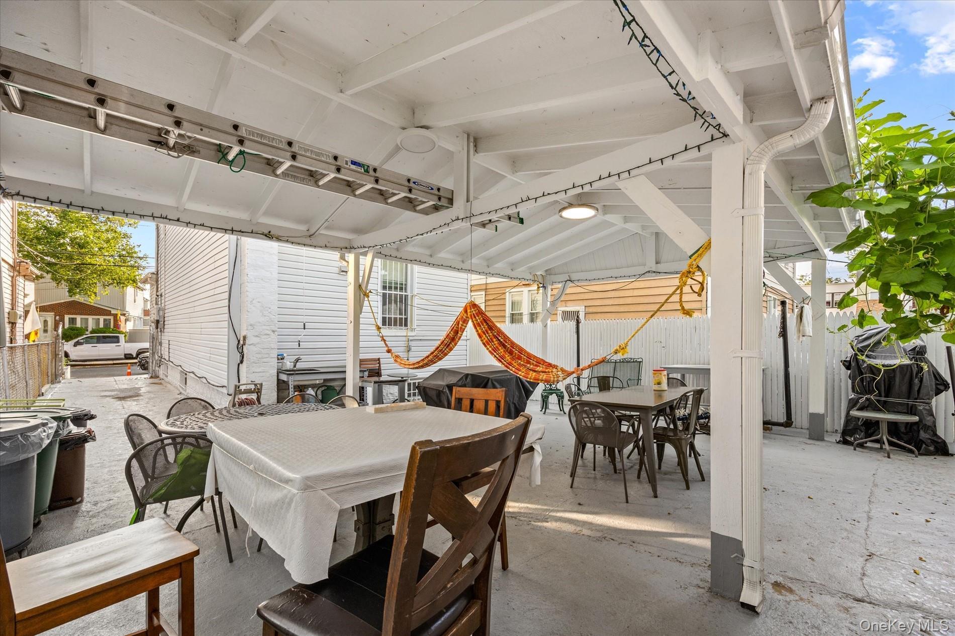Single Family 86th Street  Queens, NY 11417, MLS-1042674-23
