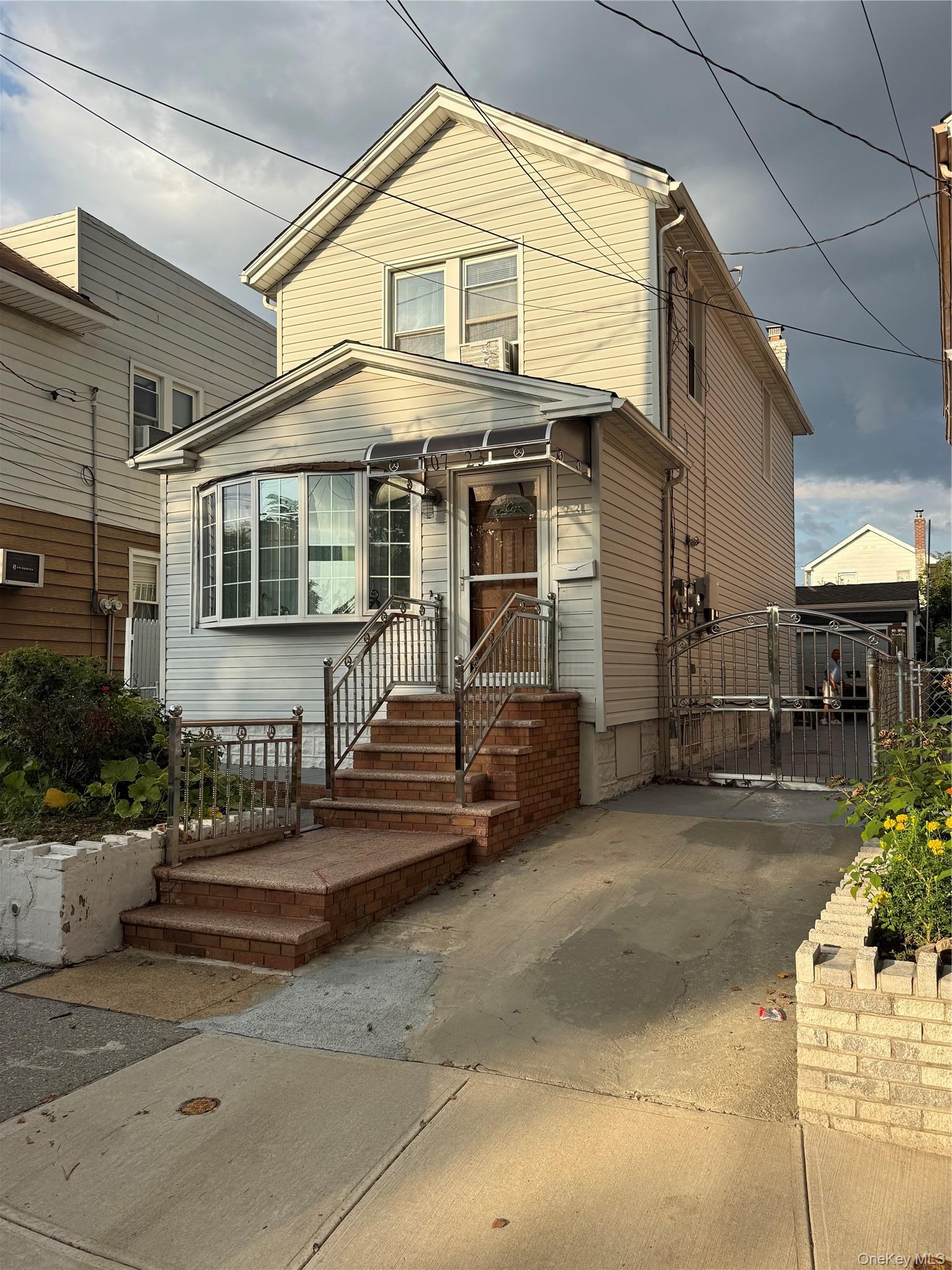 Single Family 86th Street  Queens, NY 11417, MLS-1042674-4