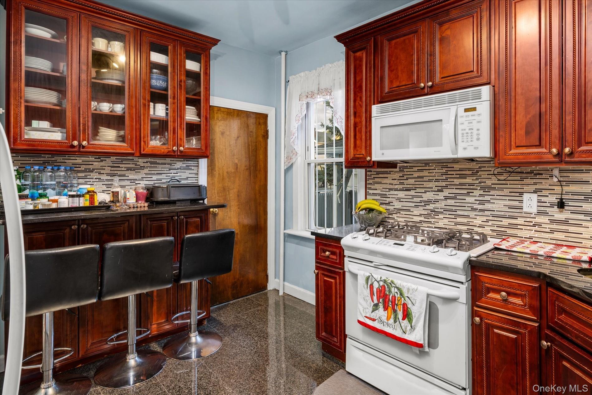 Single Family 86th Street  Queens, NY 11417, MLS-1042674-9