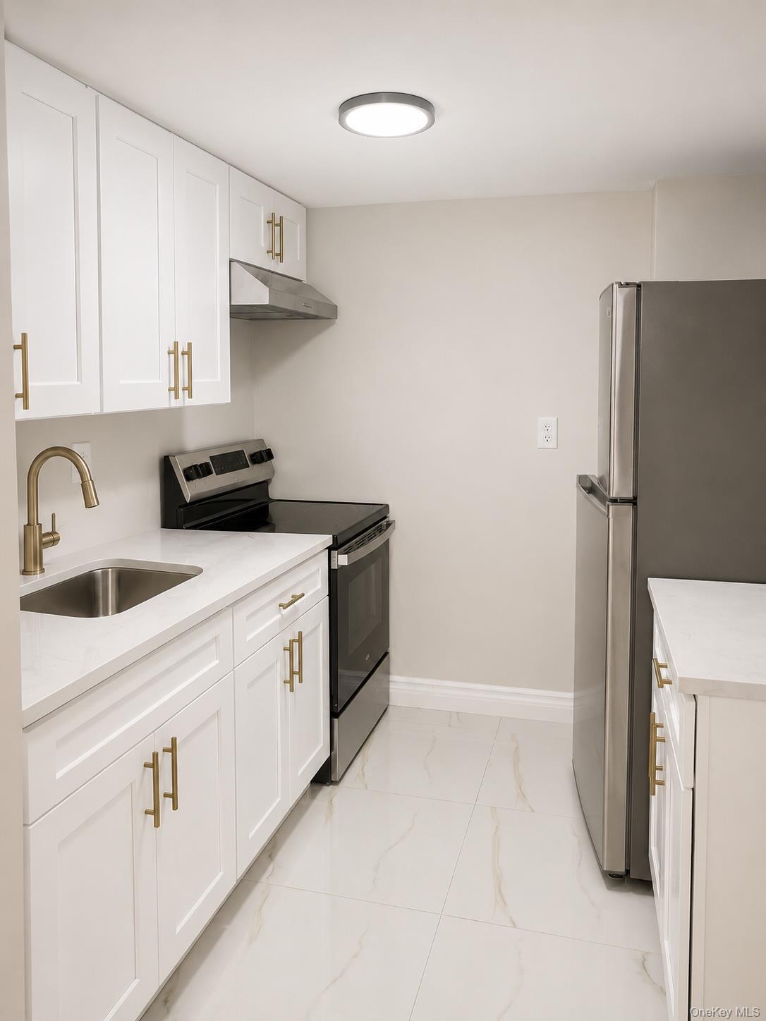 Single Family E 39th Street Brooklyn, NY 11203, MLS-1042706-10