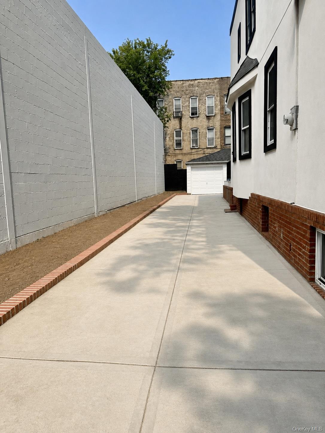 Single Family E 39th Street Brooklyn, NY 11203, MLS-1042706-2