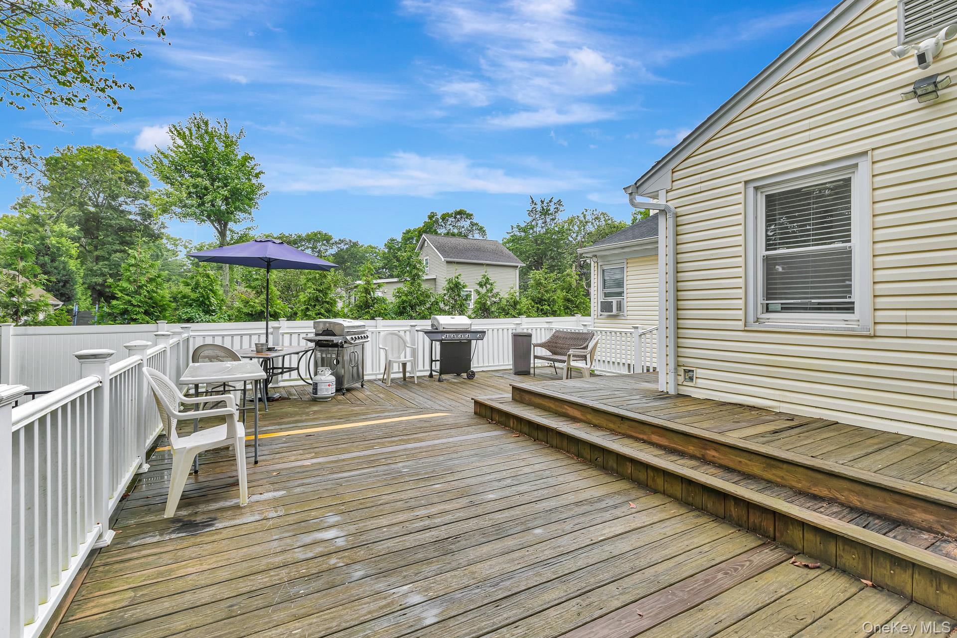 Single Family Dover Avenue  Suffolk County, NY 11950, MLS-1042709-24