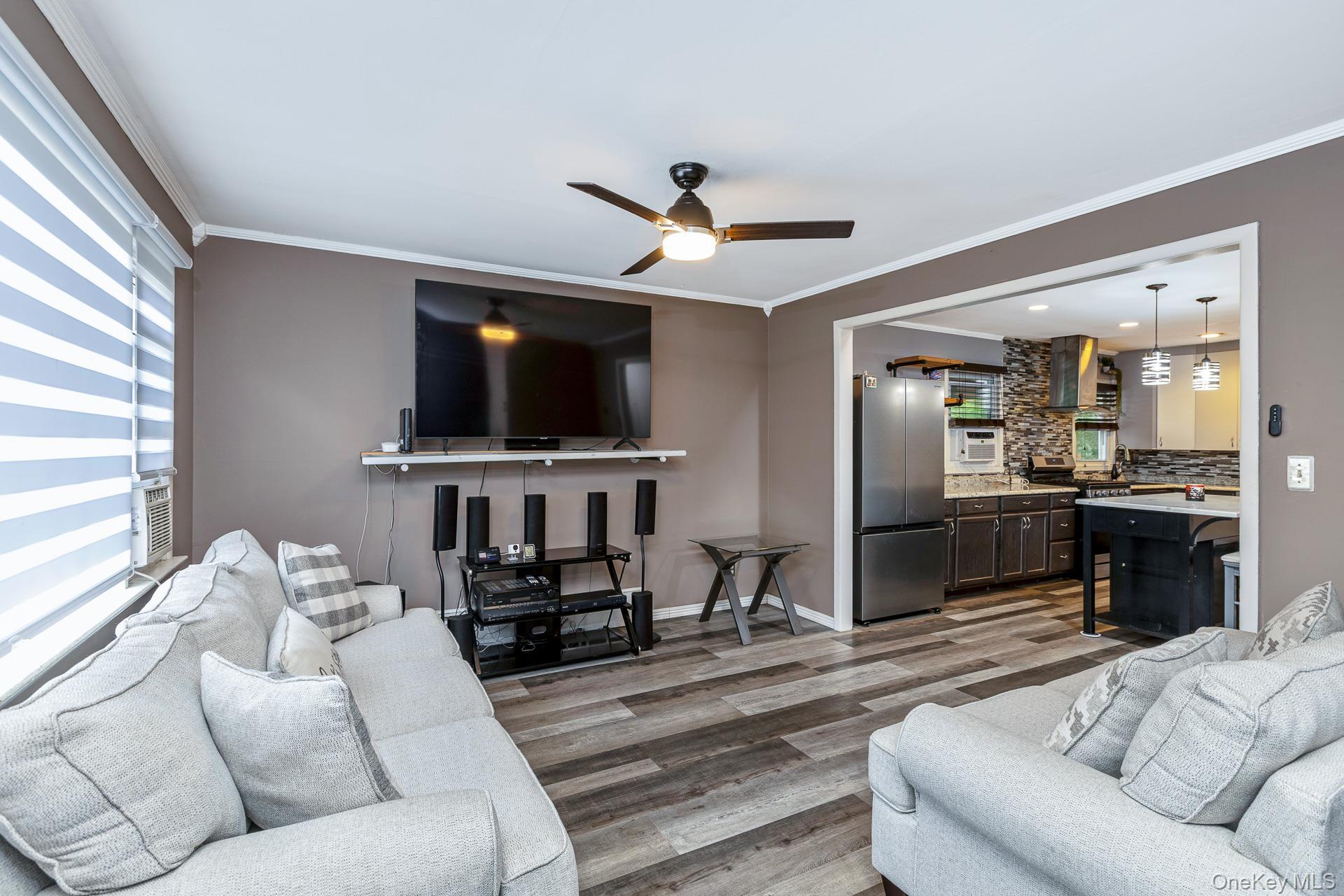Single Family Dover Avenue  Suffolk County, NY 11950, MLS-1042709-6