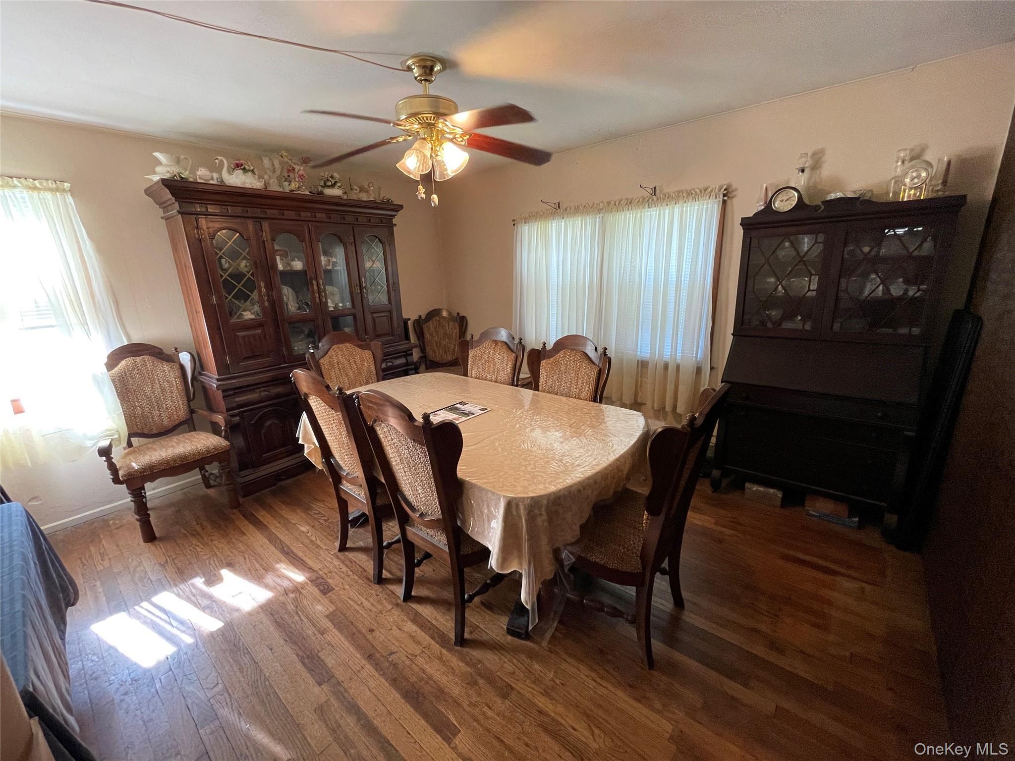 Single Family Heathcote Road Suffolk County, NY 11757, MLS-1042721-7