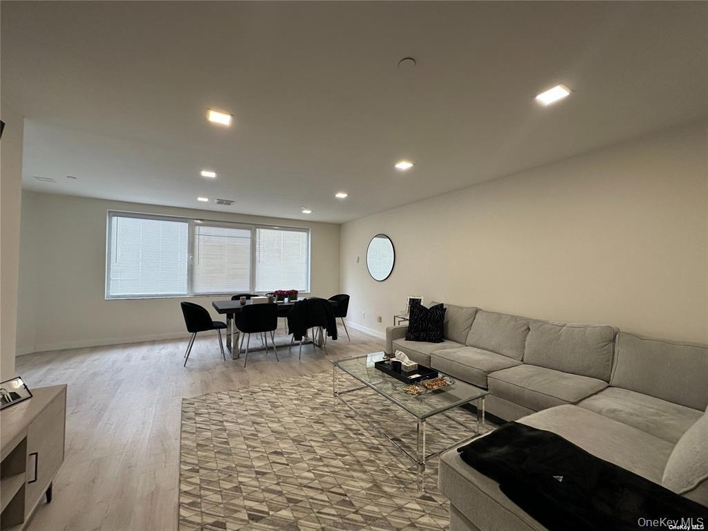 Condo Great Neck Road Nassau County, NY 11021, MLS-1042722-7