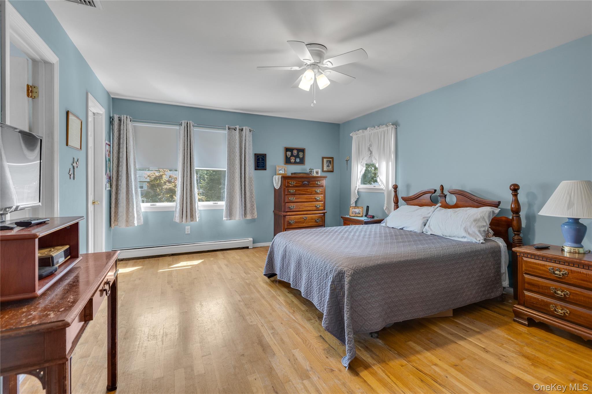 Single Family Dale Lane Suffolk County, NY 11787, MLS-1042725-17