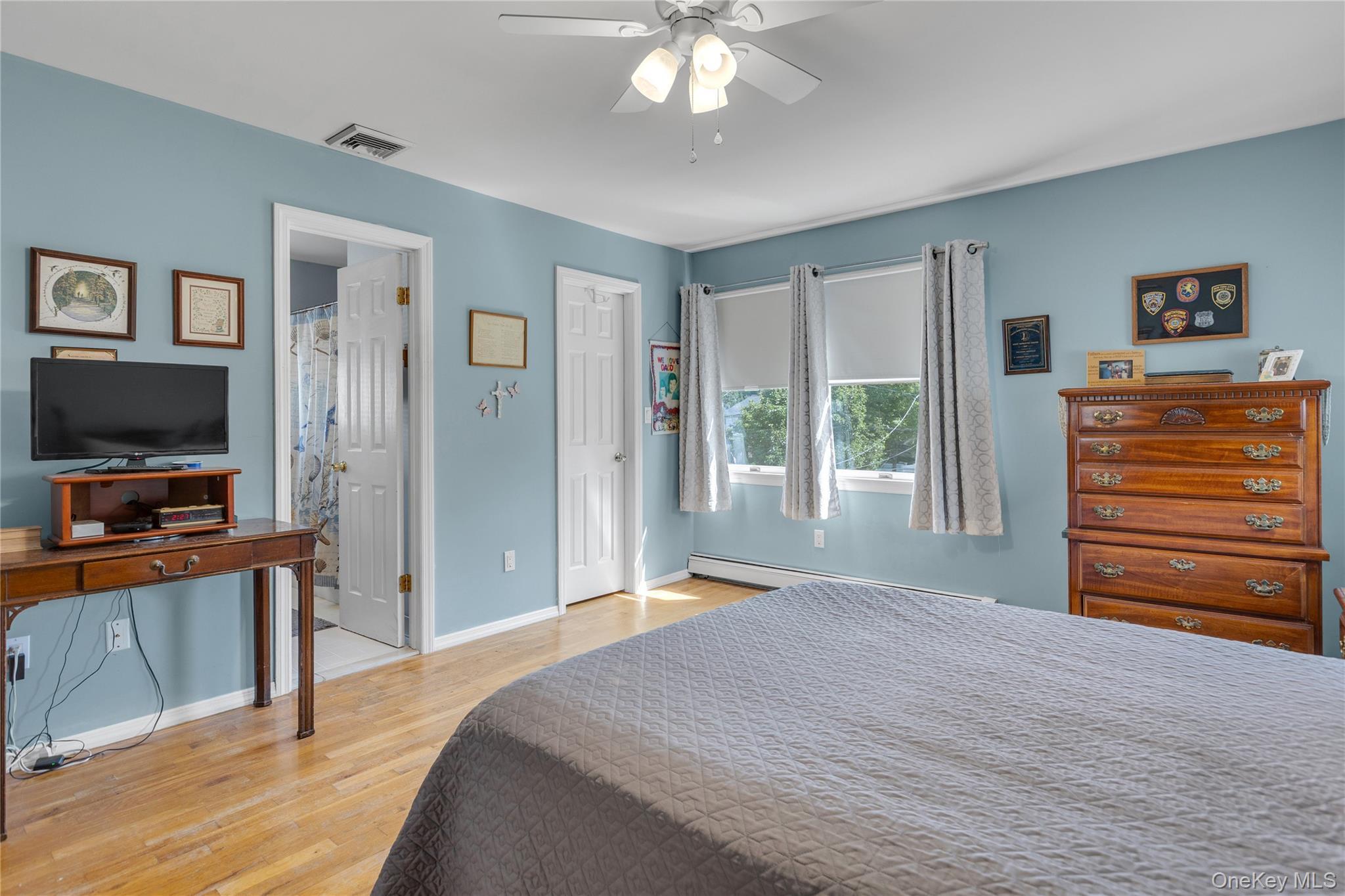 Single Family Dale Lane Suffolk County, NY 11787, MLS-1042725-18