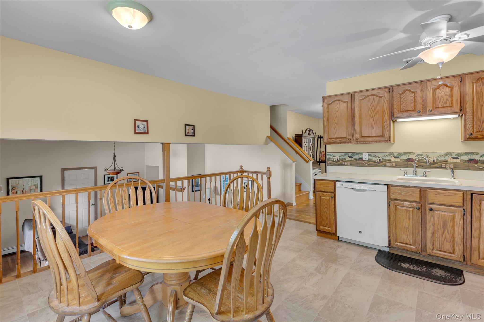 Single Family Dale Lane Suffolk County, NY 11787, MLS-1042725-9