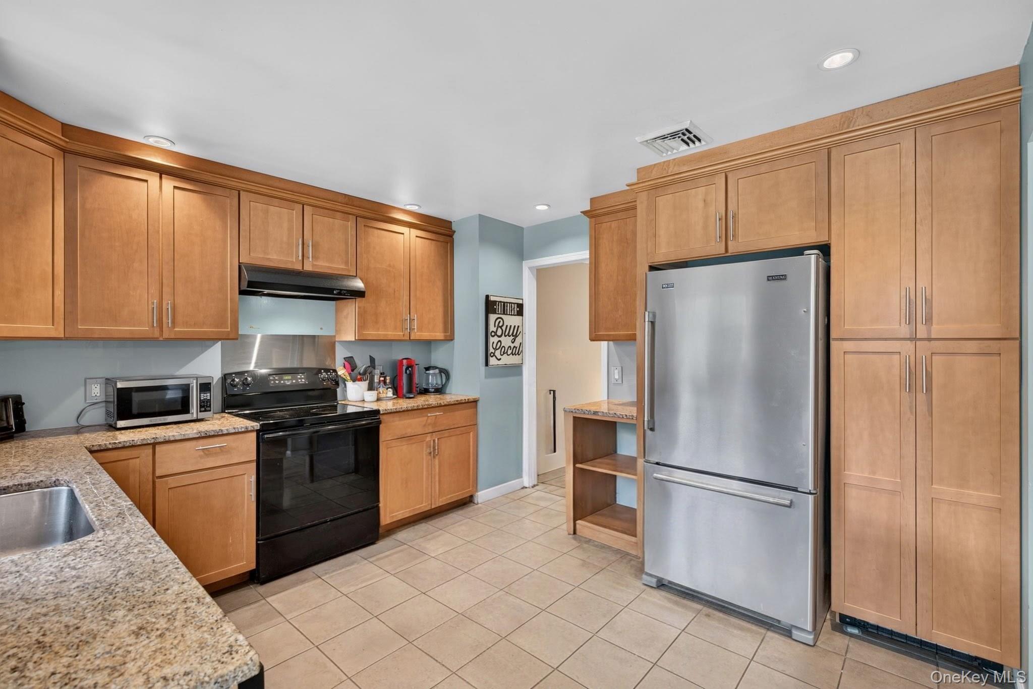 Single Family Debra Hill Road Dutchess County, NY 12603, MLS-1042726-12