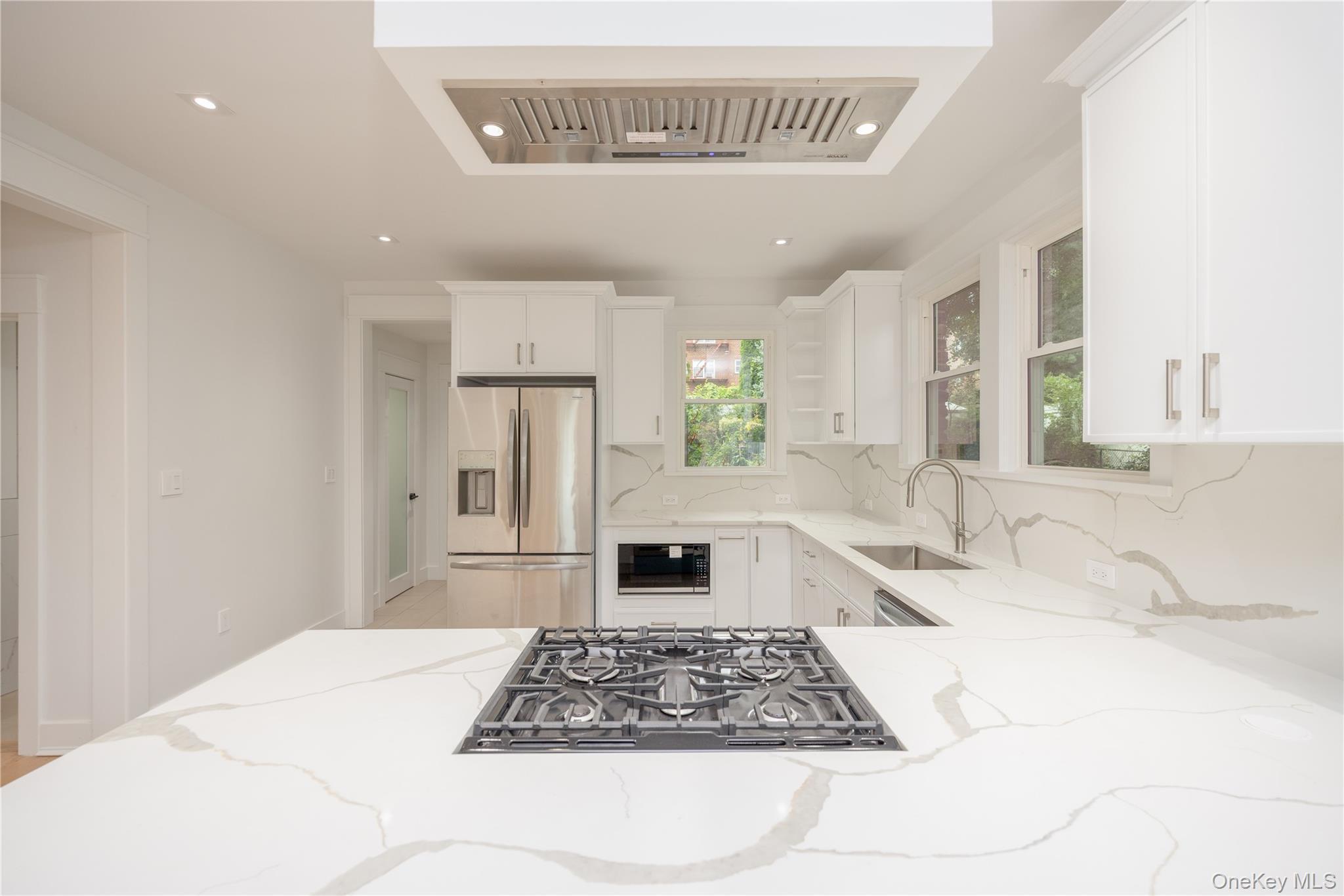 Single Family Westchester Avenue Westchester County, NY 10552, MLS-1042729-14