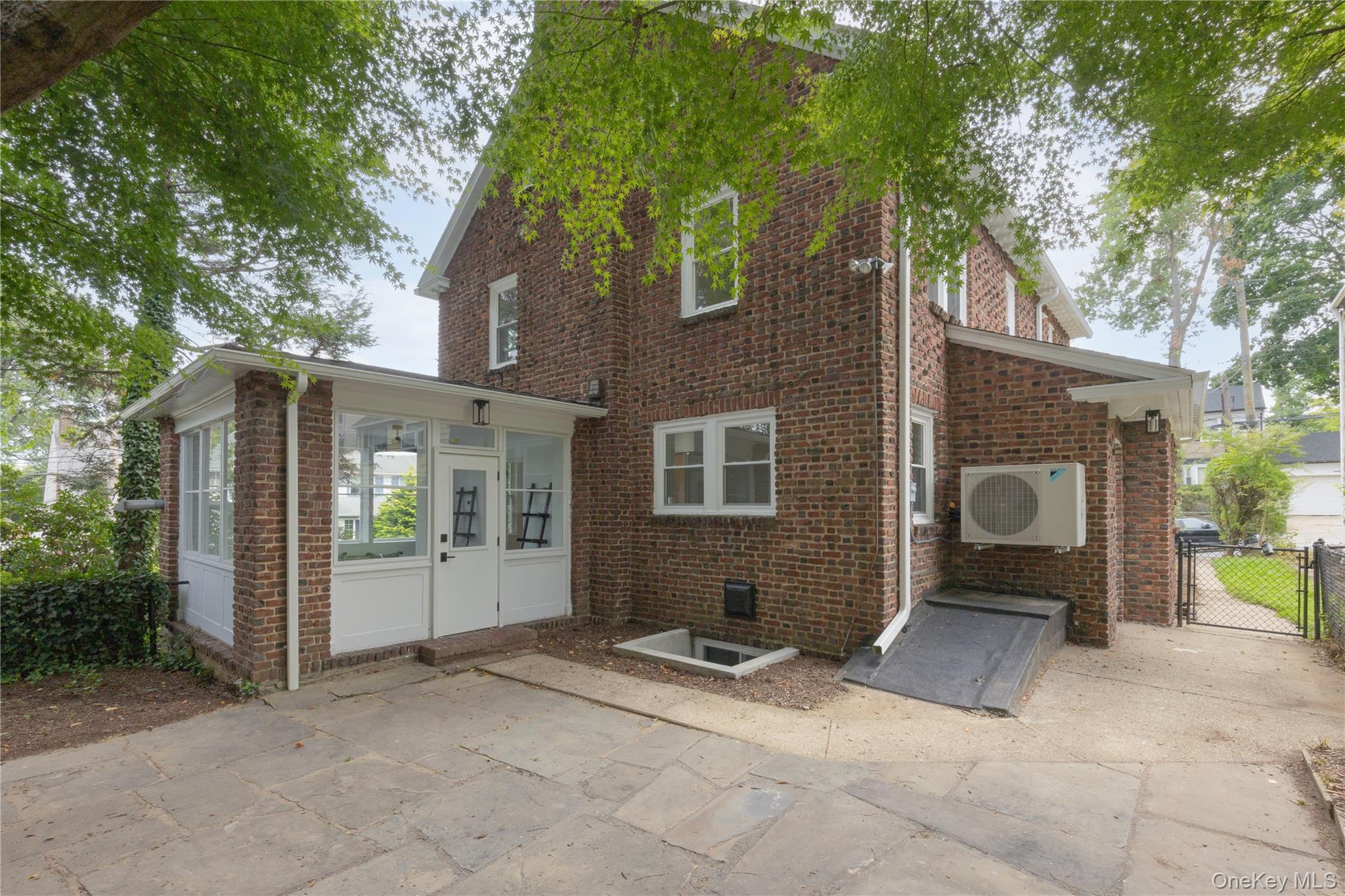 Single Family Westchester Avenue Westchester County, NY 10552, MLS-1042729-34