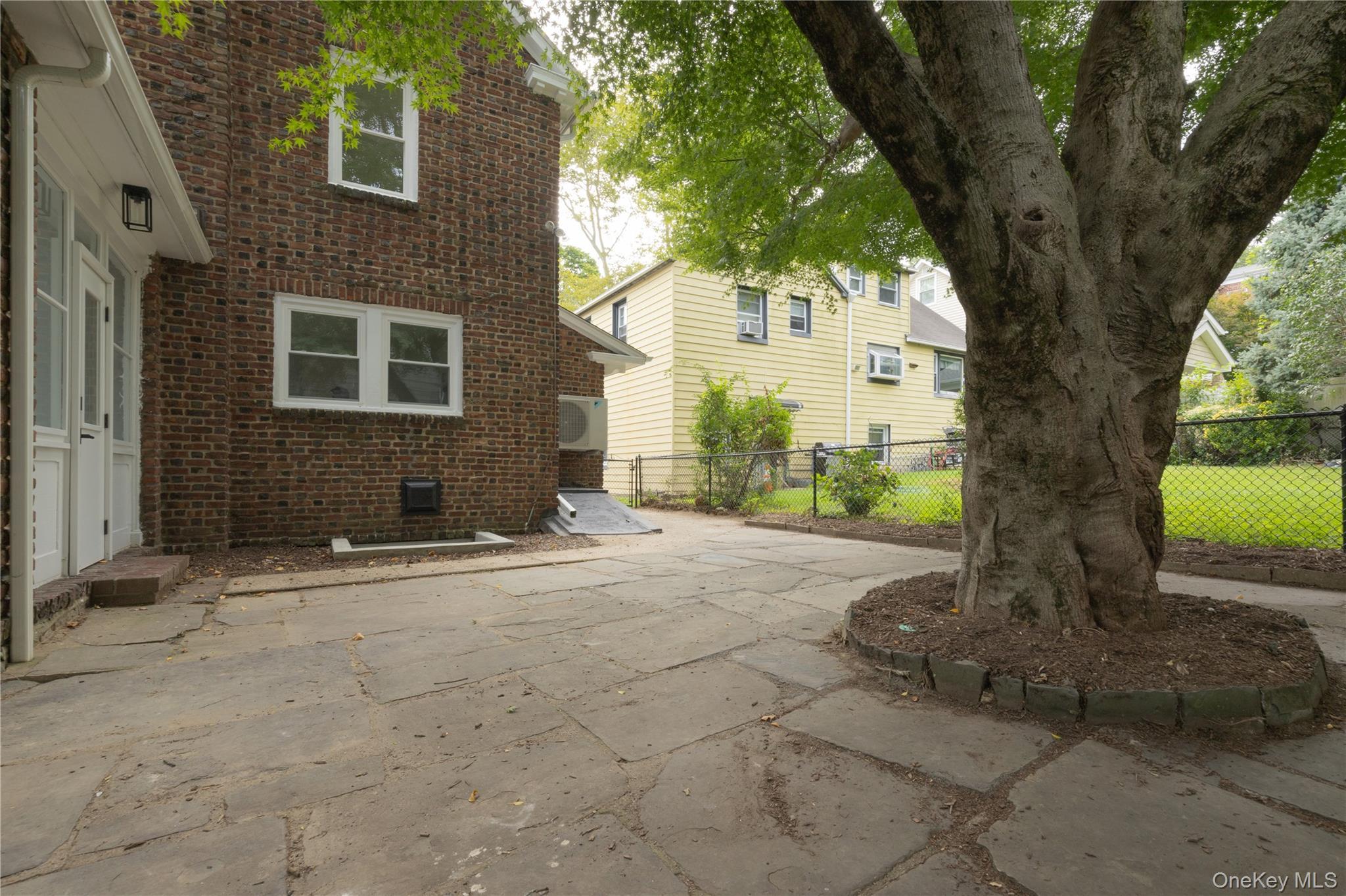 Single Family Westchester Avenue Westchester County, NY 10552, MLS-1042729-37