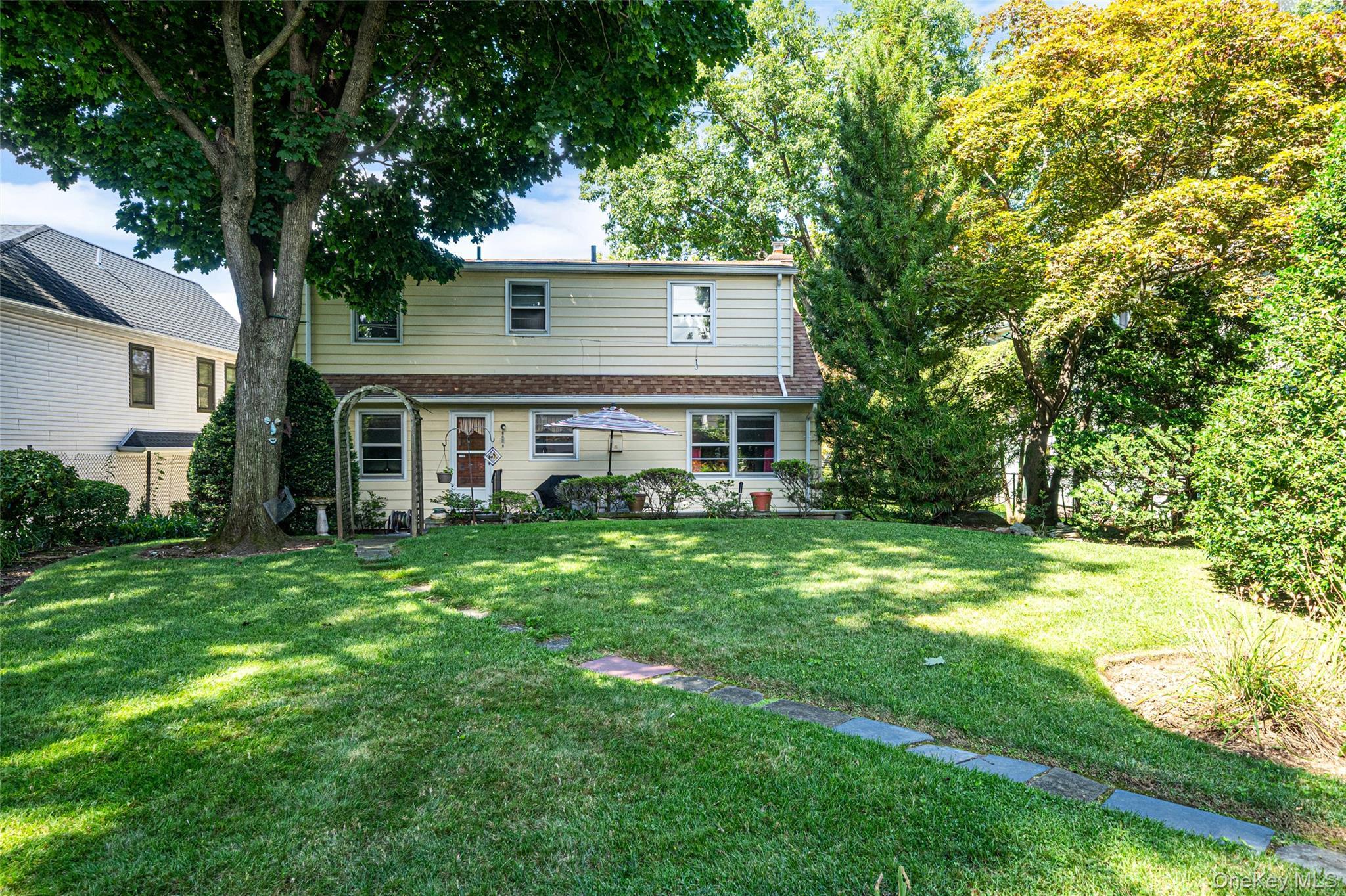 Single Family Avenue C  Nassau County, NY 11050, MLS-1042743-13