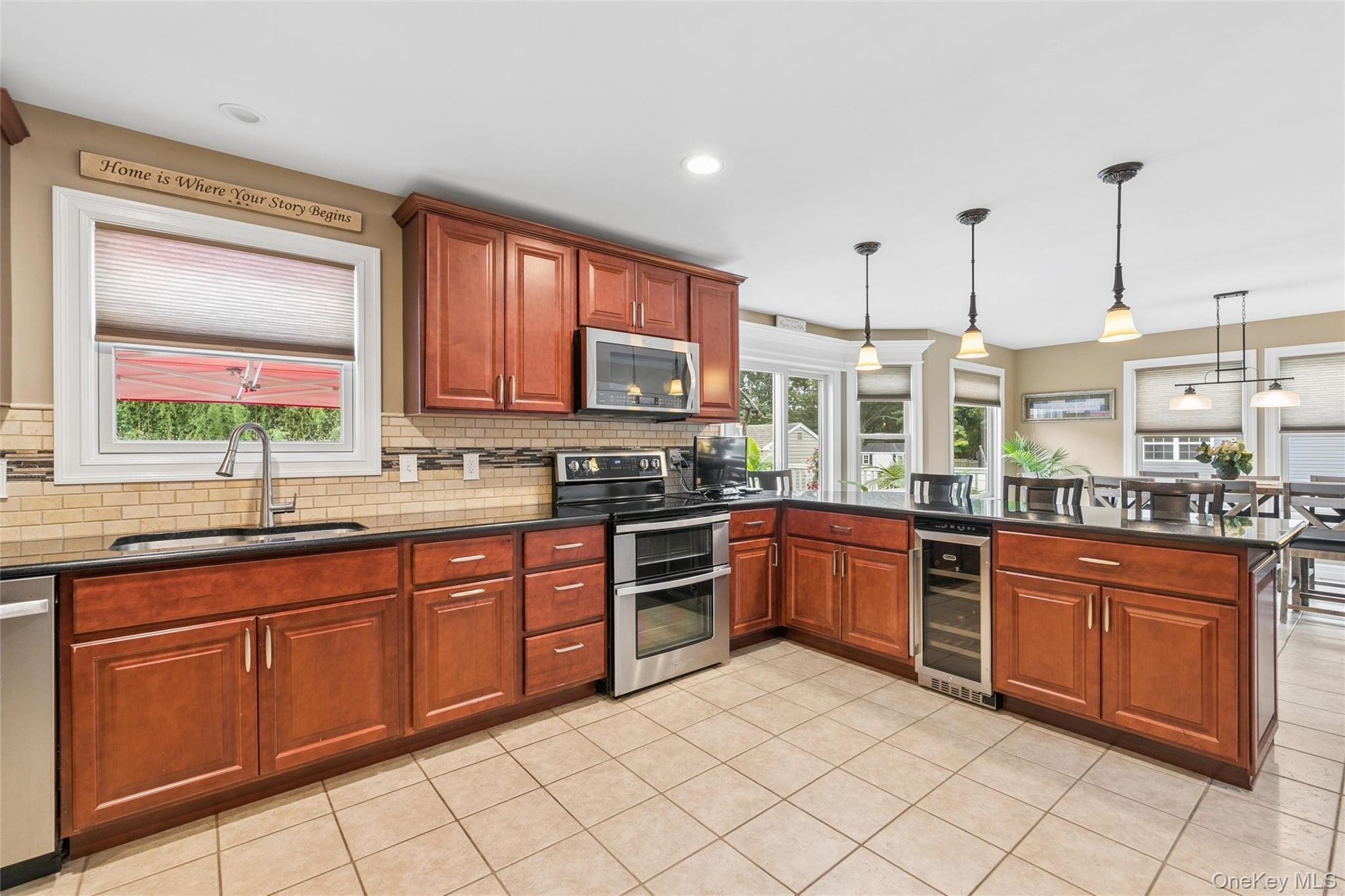 Single Family Carnation Drive Suffolk County, NY 11967, MLS-1042746-11